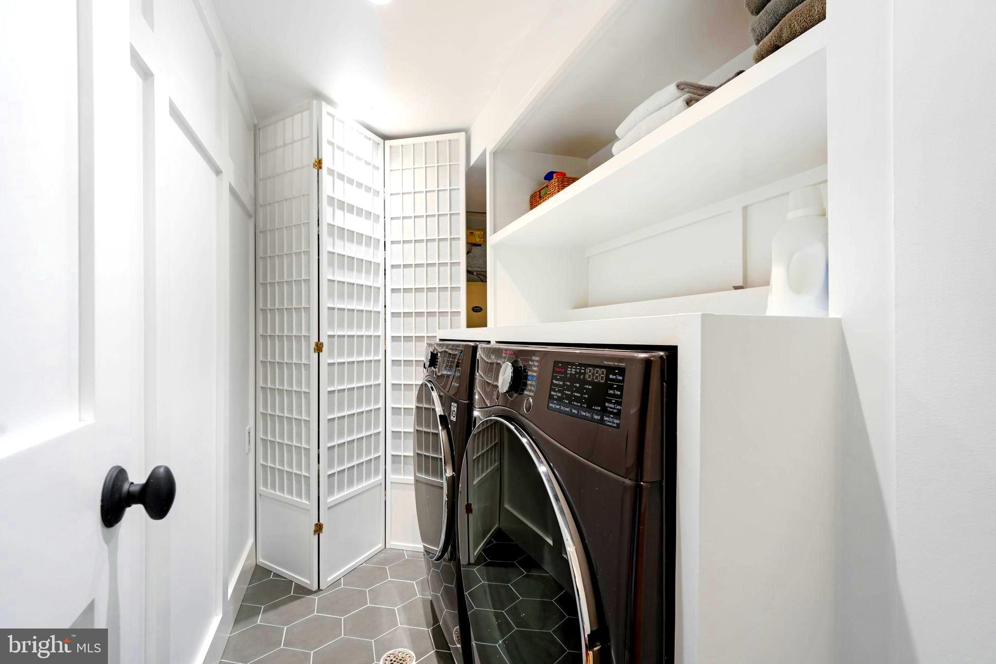 HARBORSIDE - Residential