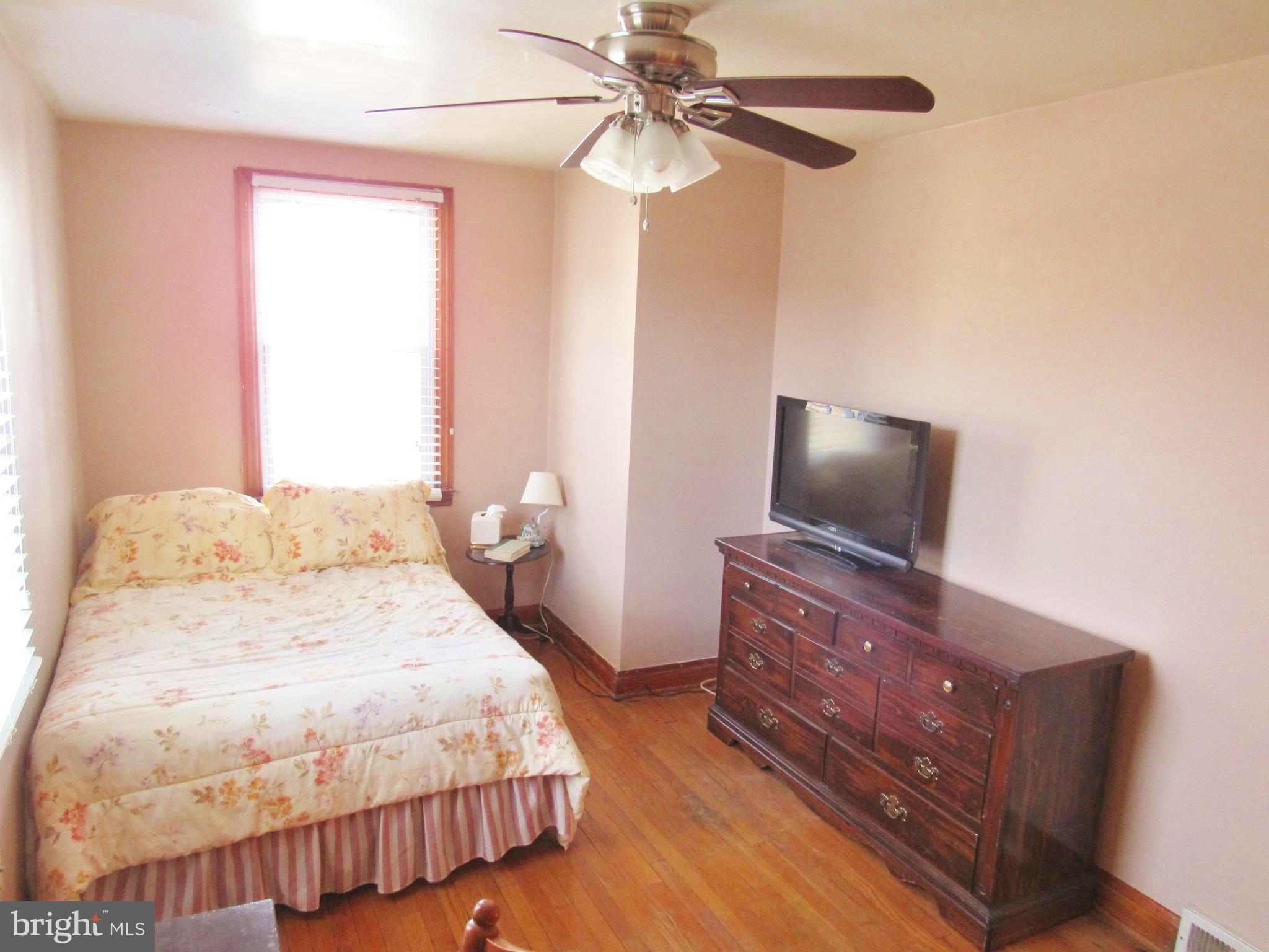 FULLERTON - Residential