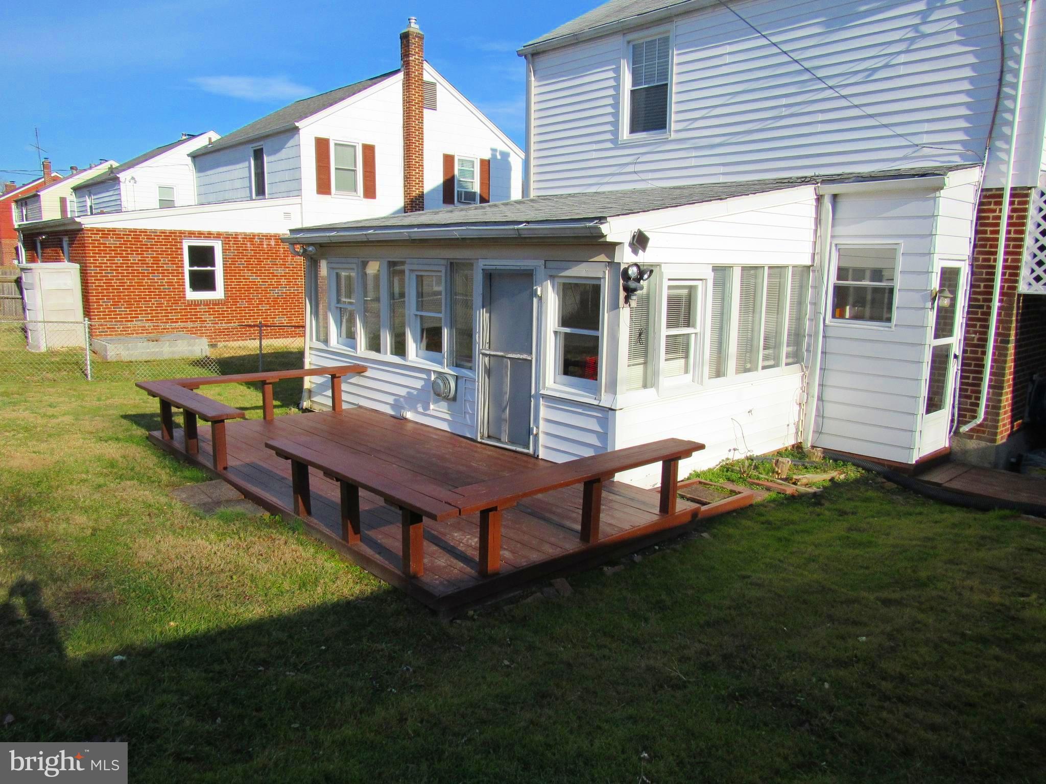 FULLERTON - Residential