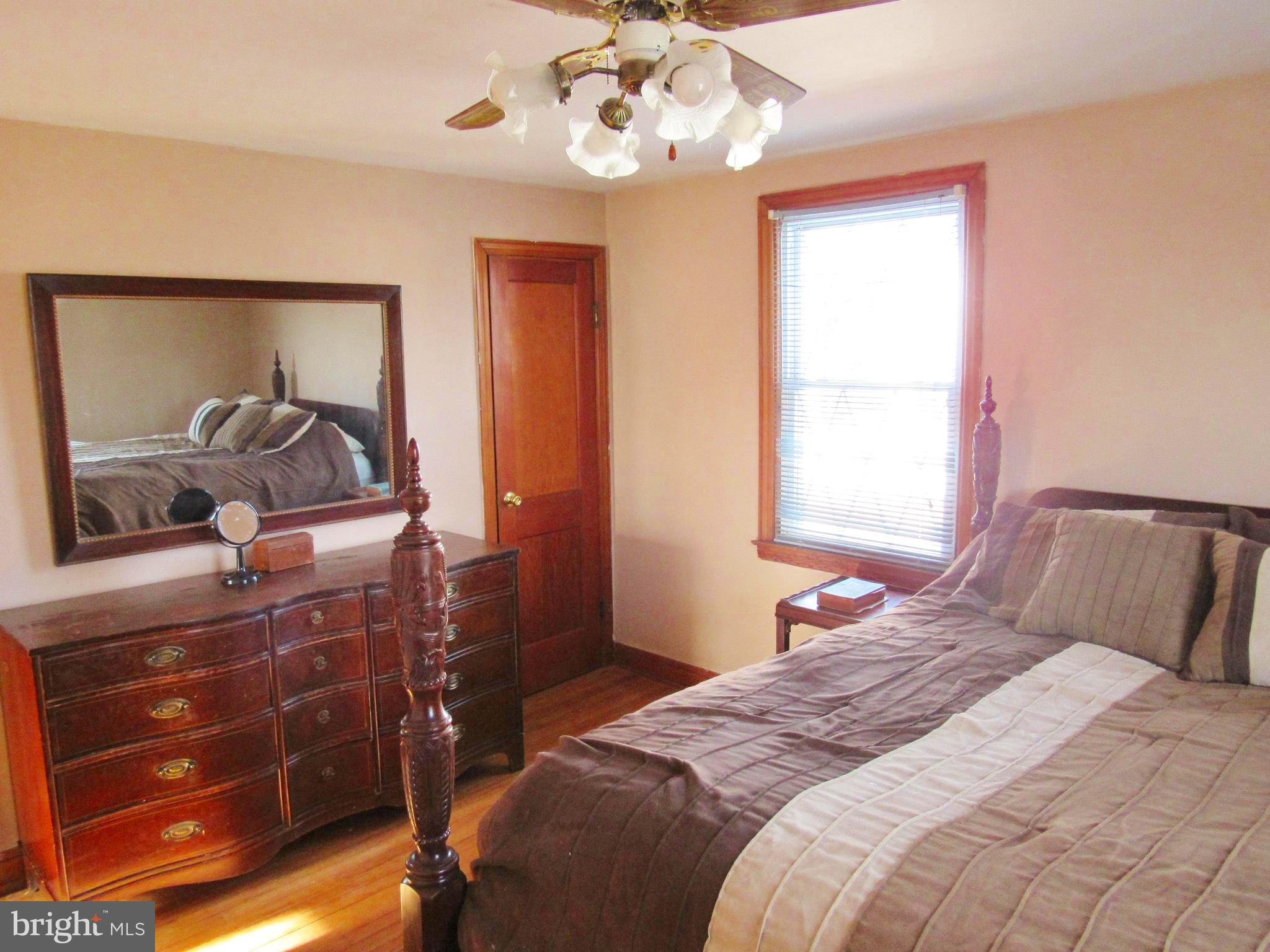 FULLERTON - Residential