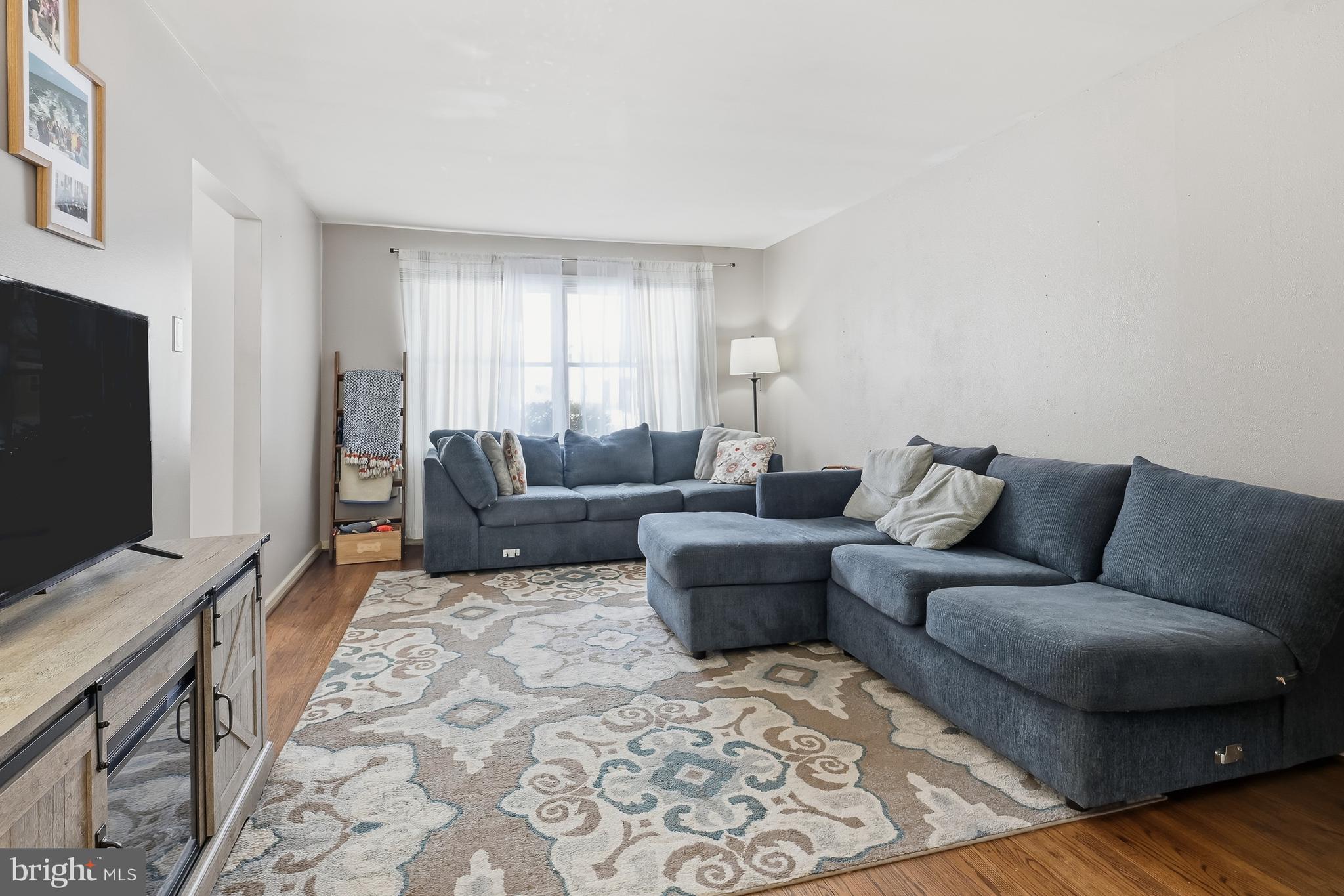 CHAPEL HILL - Residential