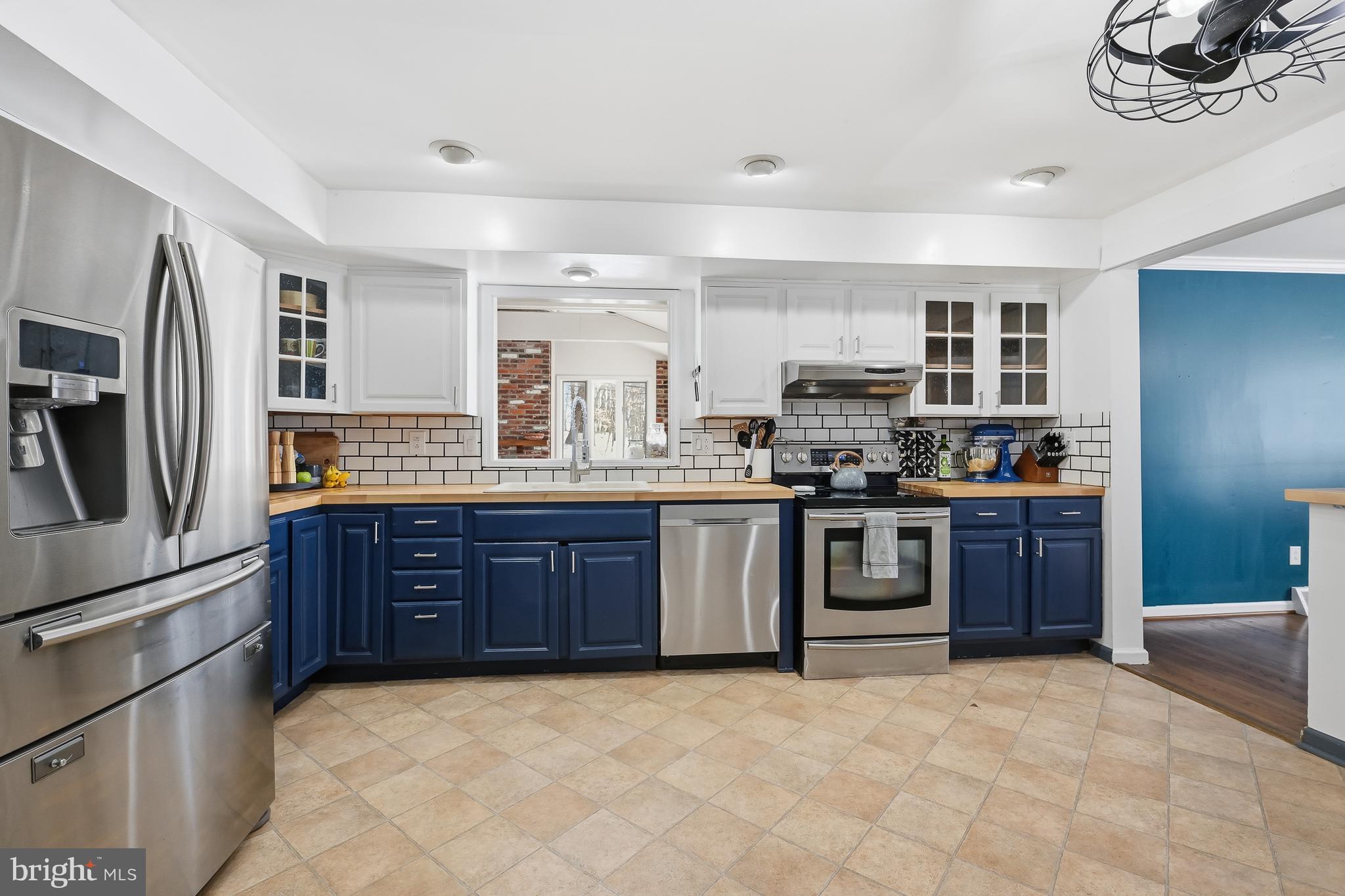 CHAPEL HILL - Residential