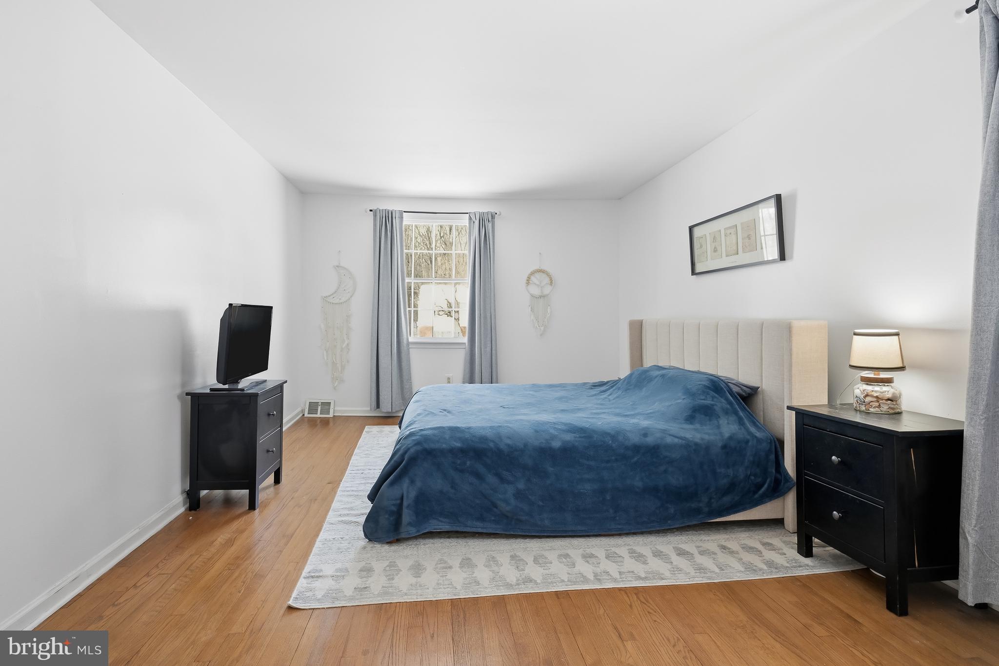 CHAPEL HILL - Residential