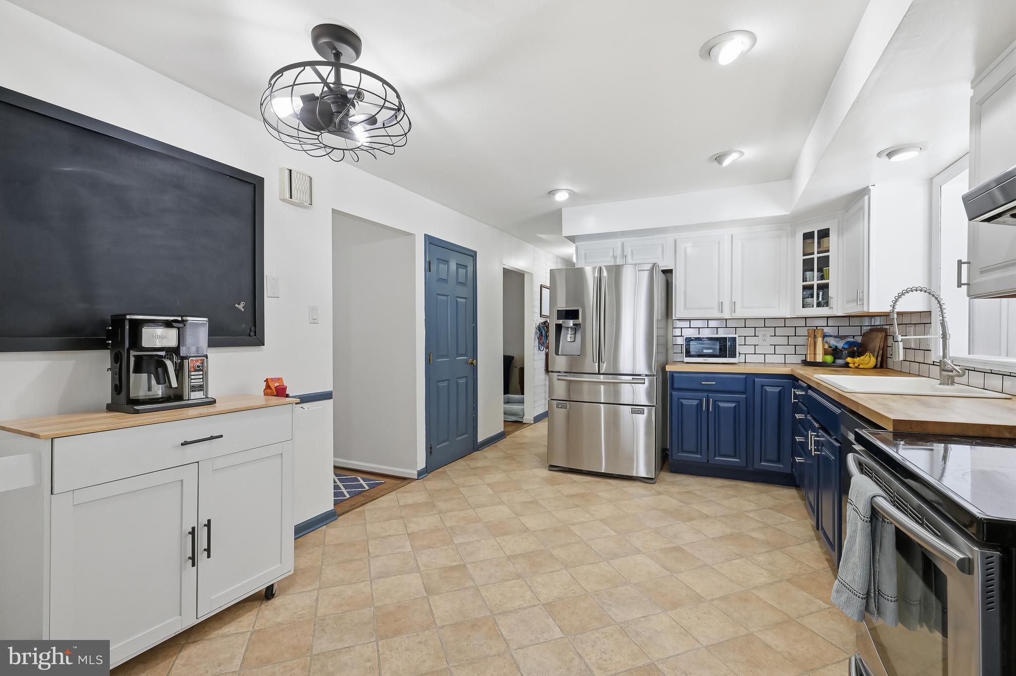 CHAPEL HILL - Residential