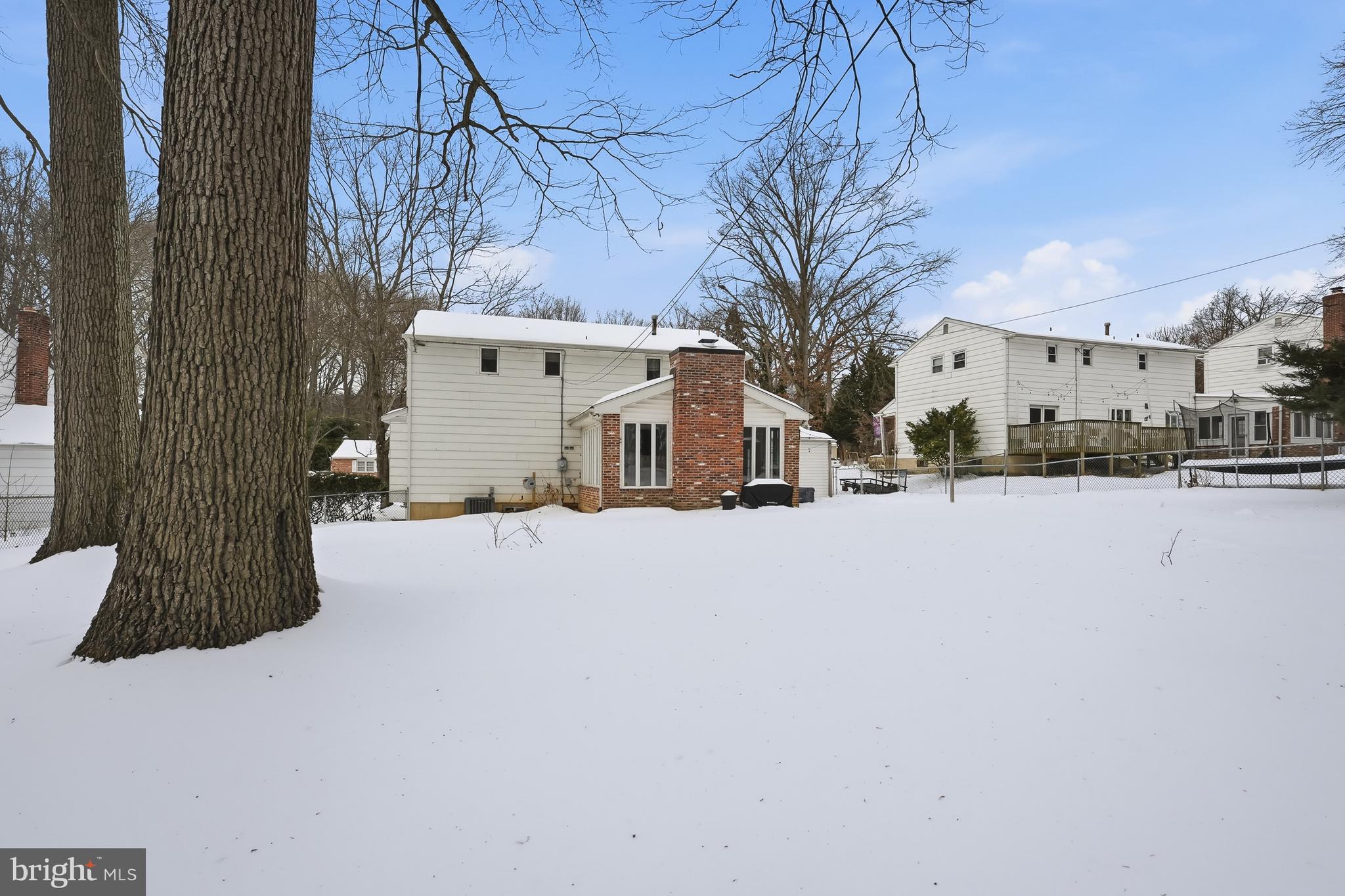 11 SAINT REGIS DRIVE