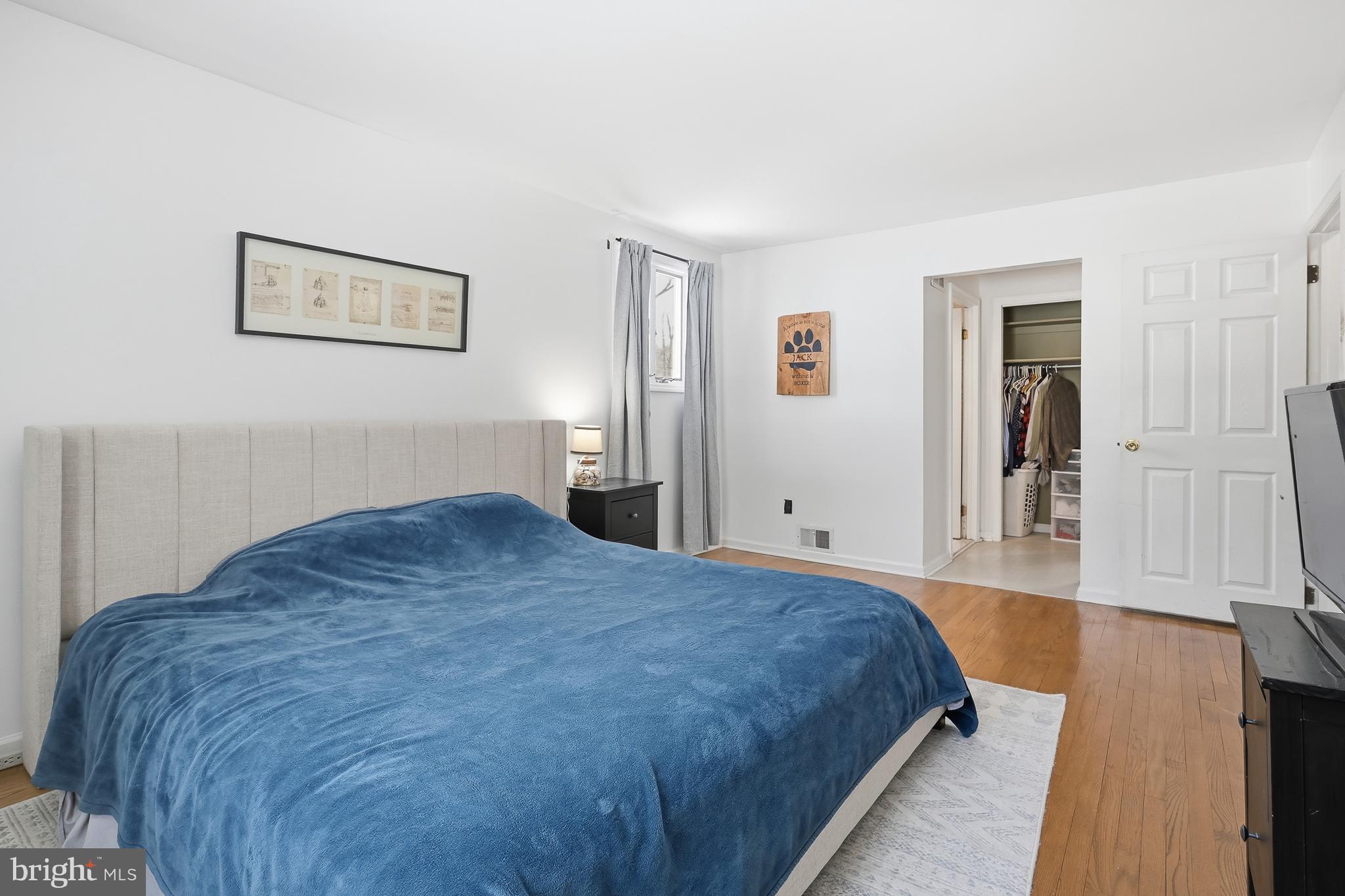 CHAPEL HILL - Residential