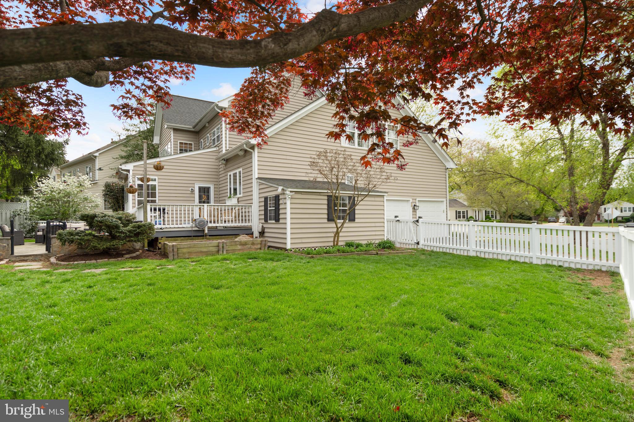 LEESBURG TOWN - Residential