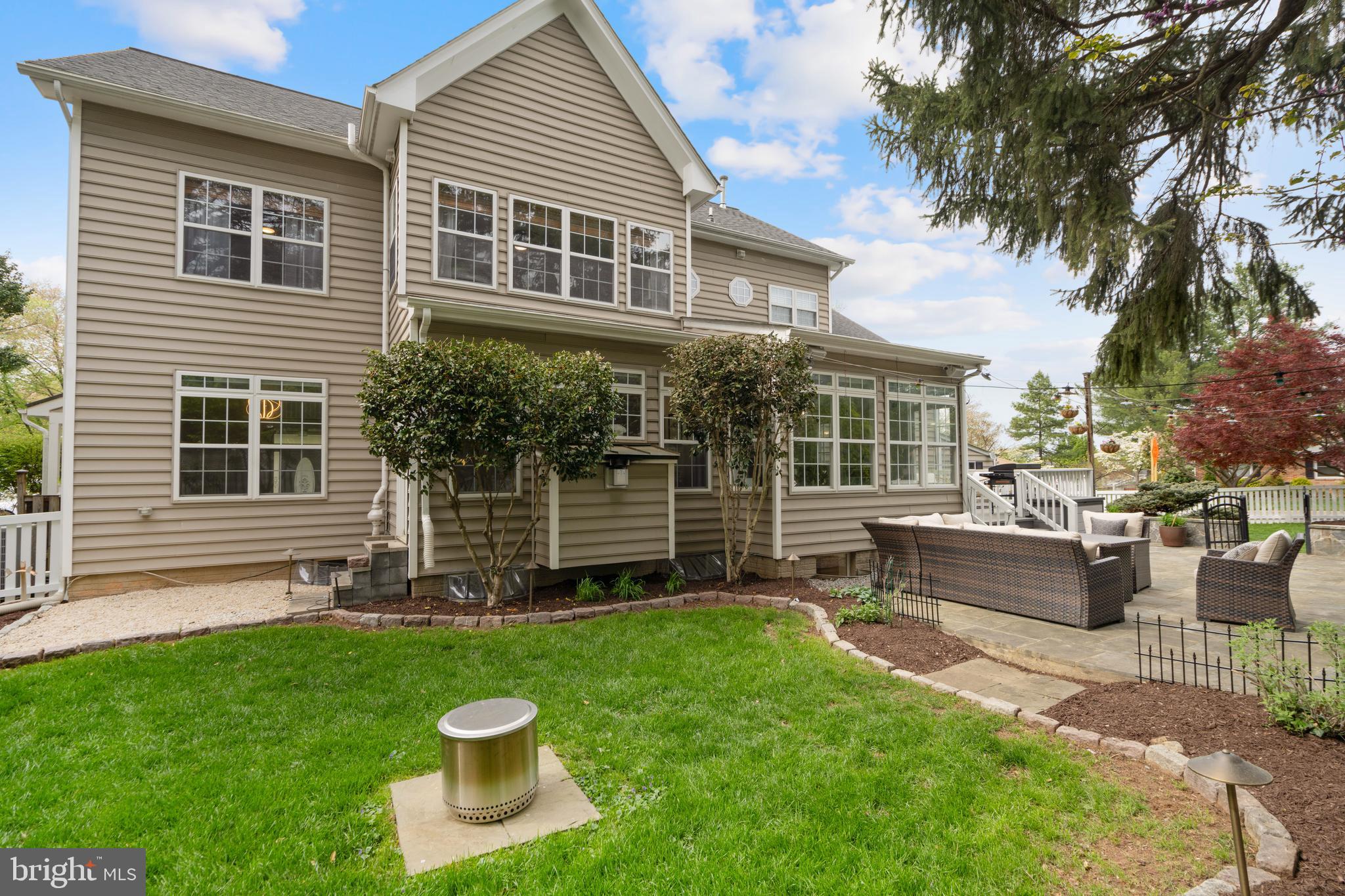 LEESBURG TOWN - Residential