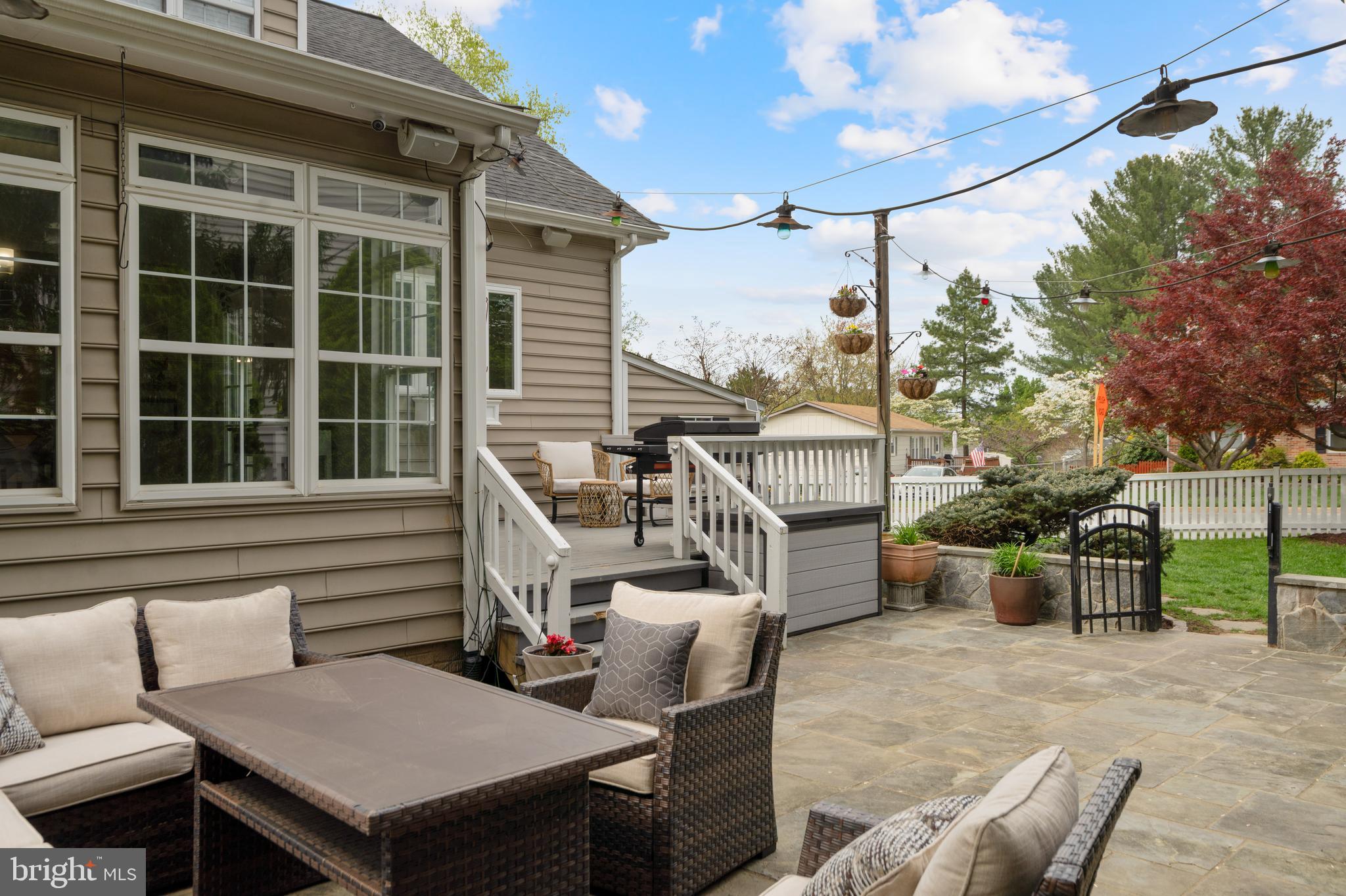 LEESBURG TOWN - Residential