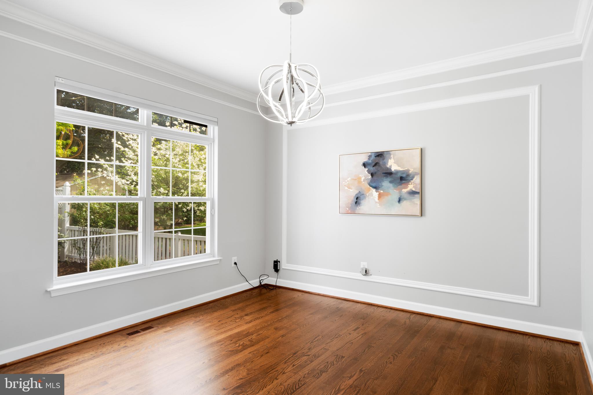 LEESBURG TOWN - Residential