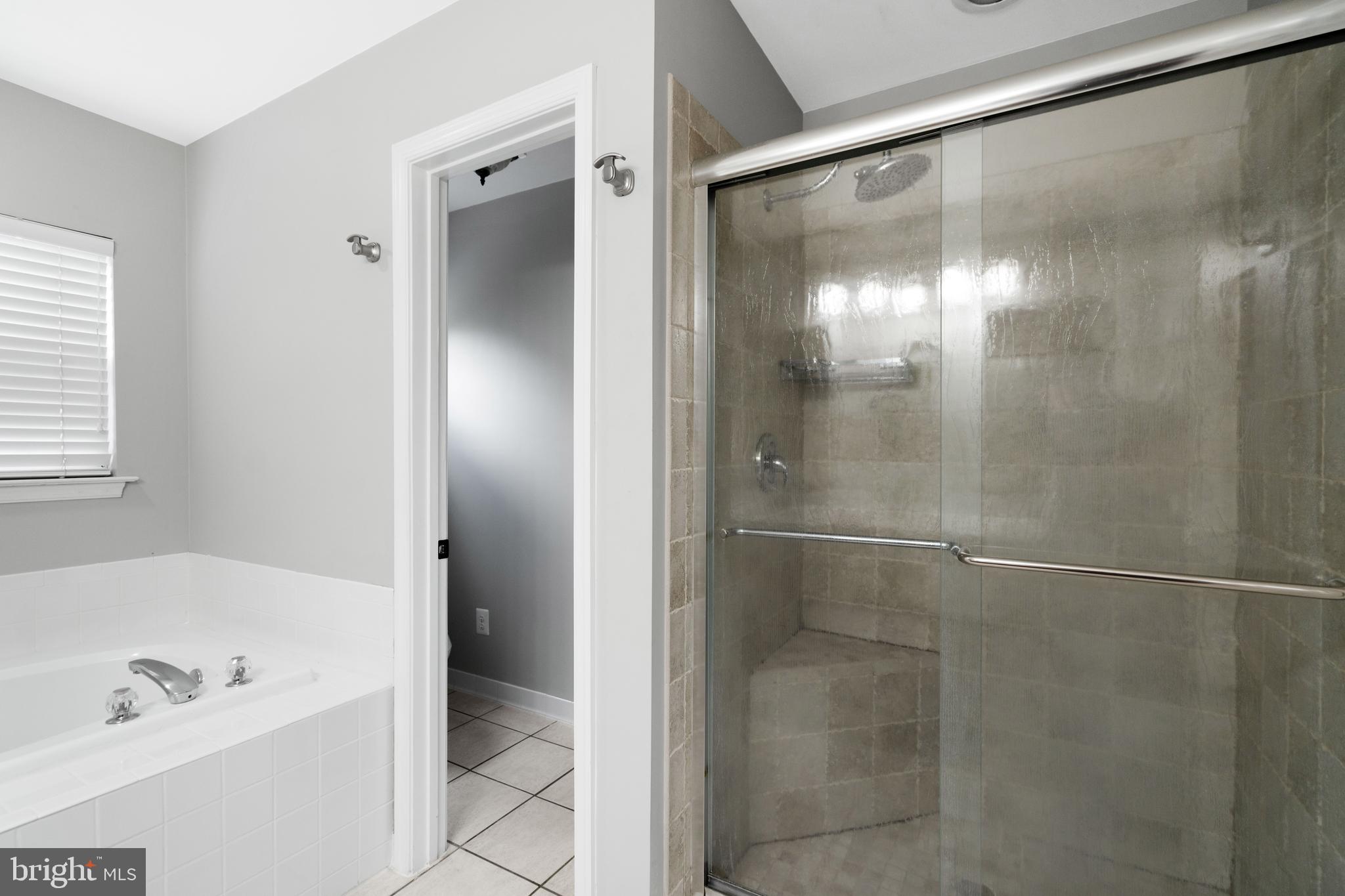 LEESBURG TOWN - Residential