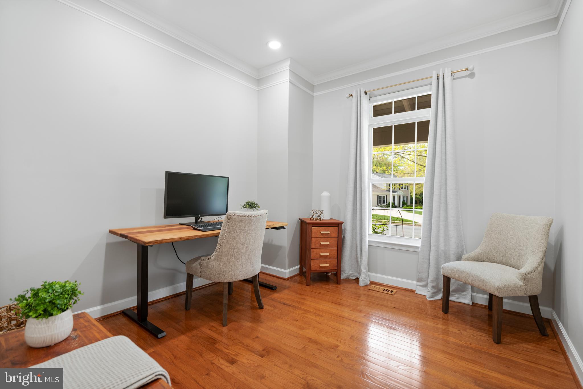 LEESBURG TOWN - Residential