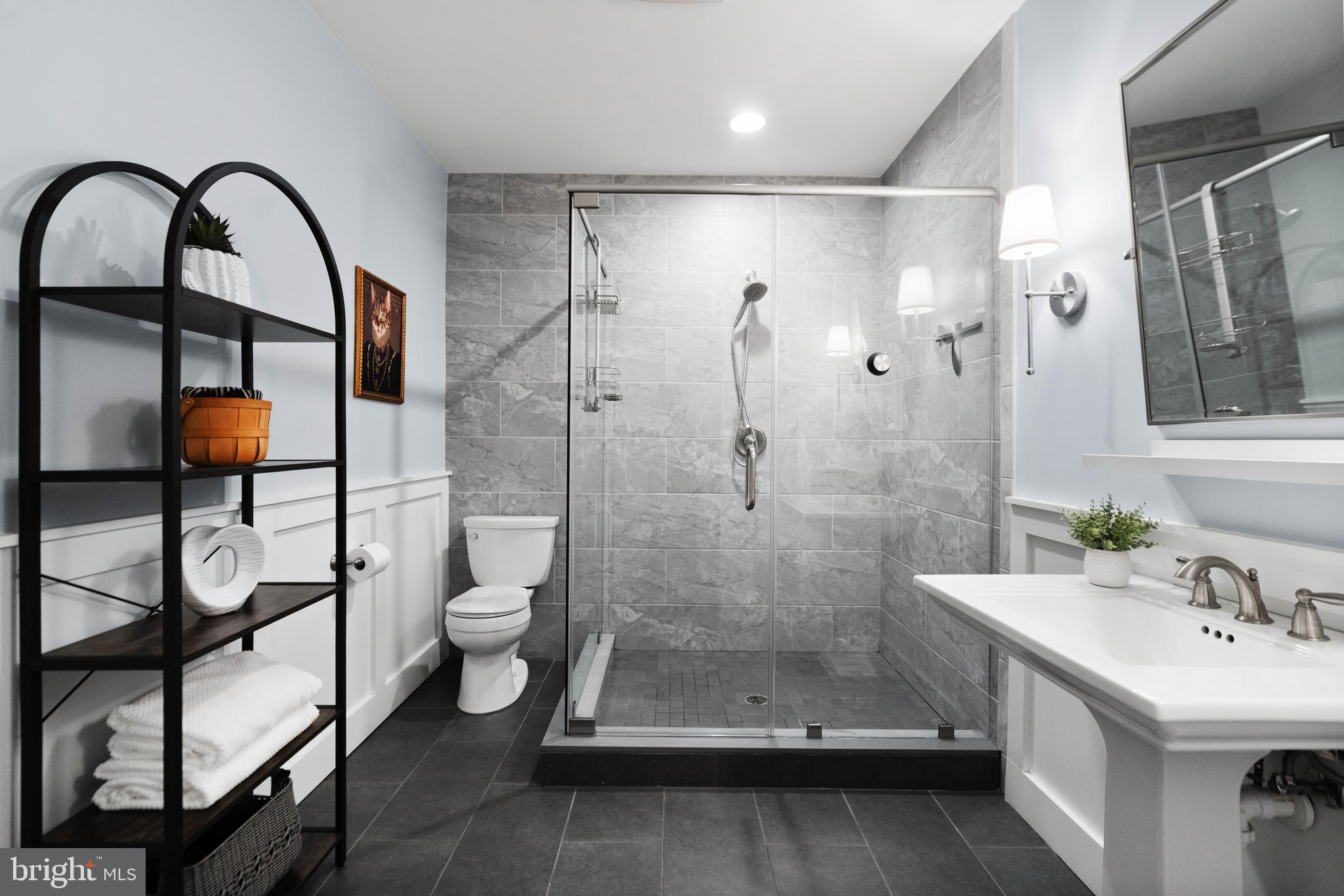 LEESBURG TOWN - Residential