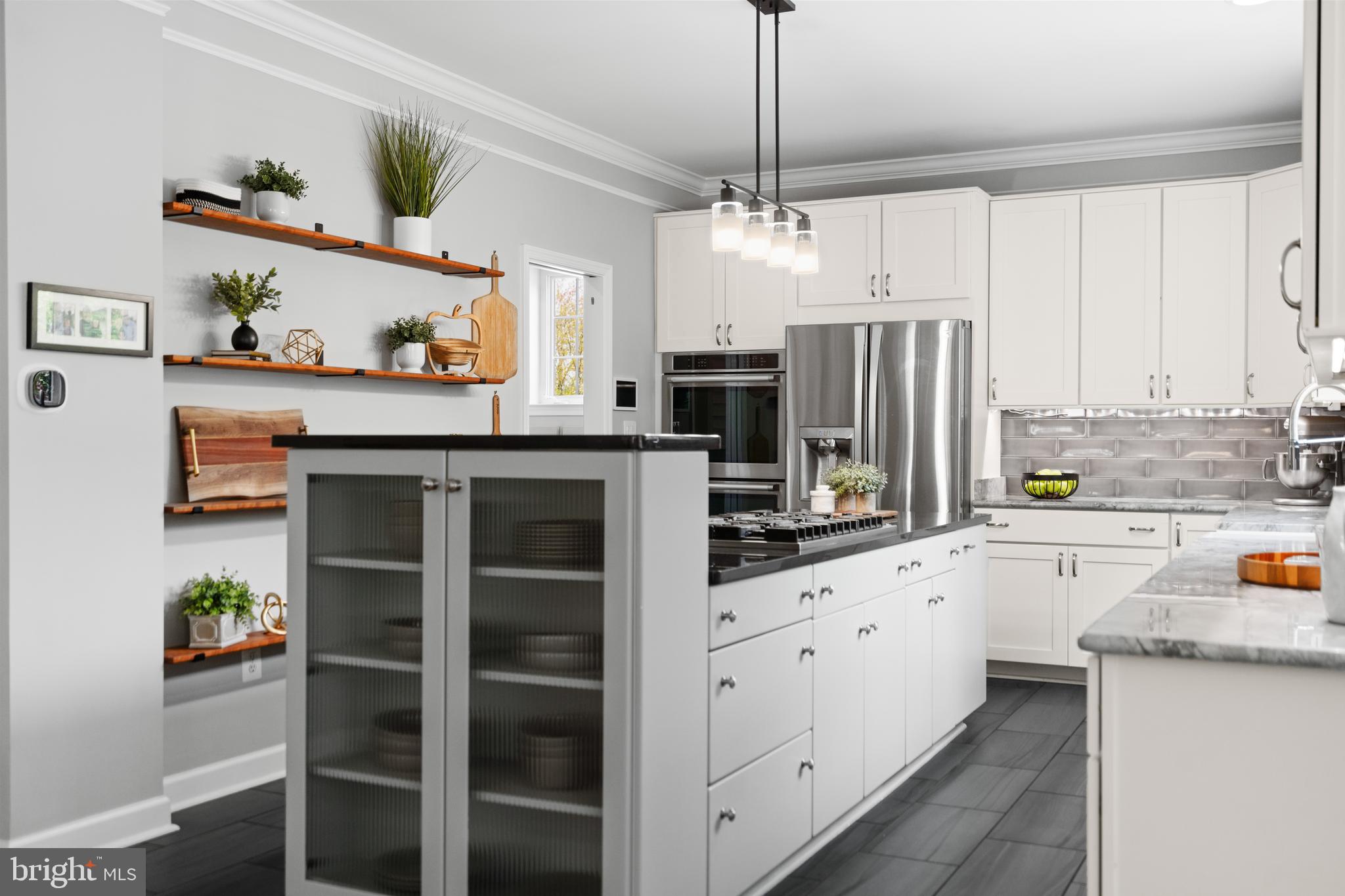 LEESBURG TOWN - Residential