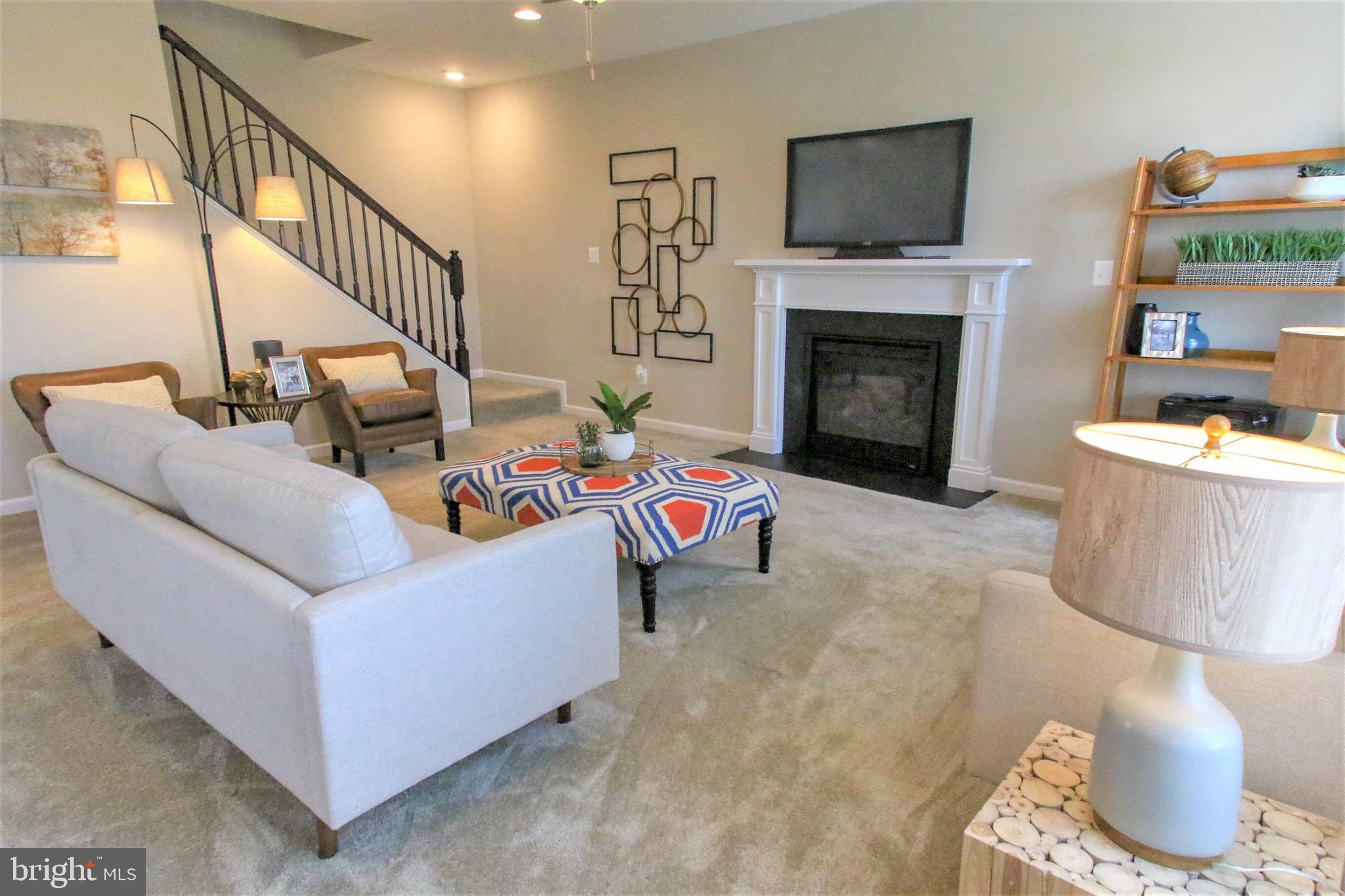 ASPEN GREENS - Residential