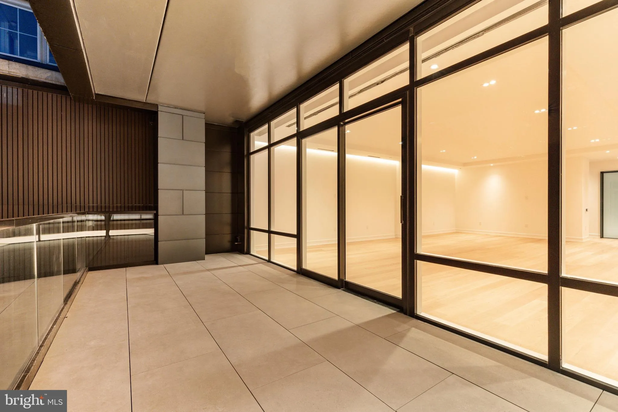 Philadelphia, Pennsylvania 19106, United States, 3 Bedrooms Bedrooms, ,4 BathroomsBathrooms,Residential,Active,122363