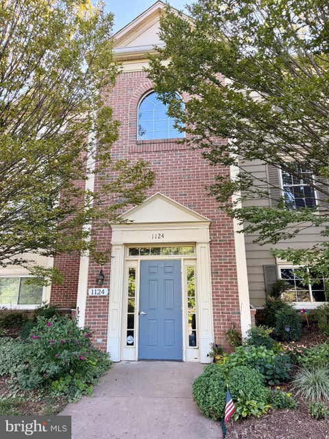Photo of 1124 Huntmaster Terrace NE #201, LEESBURG, VA 20176 (MLS # VALO2133448)