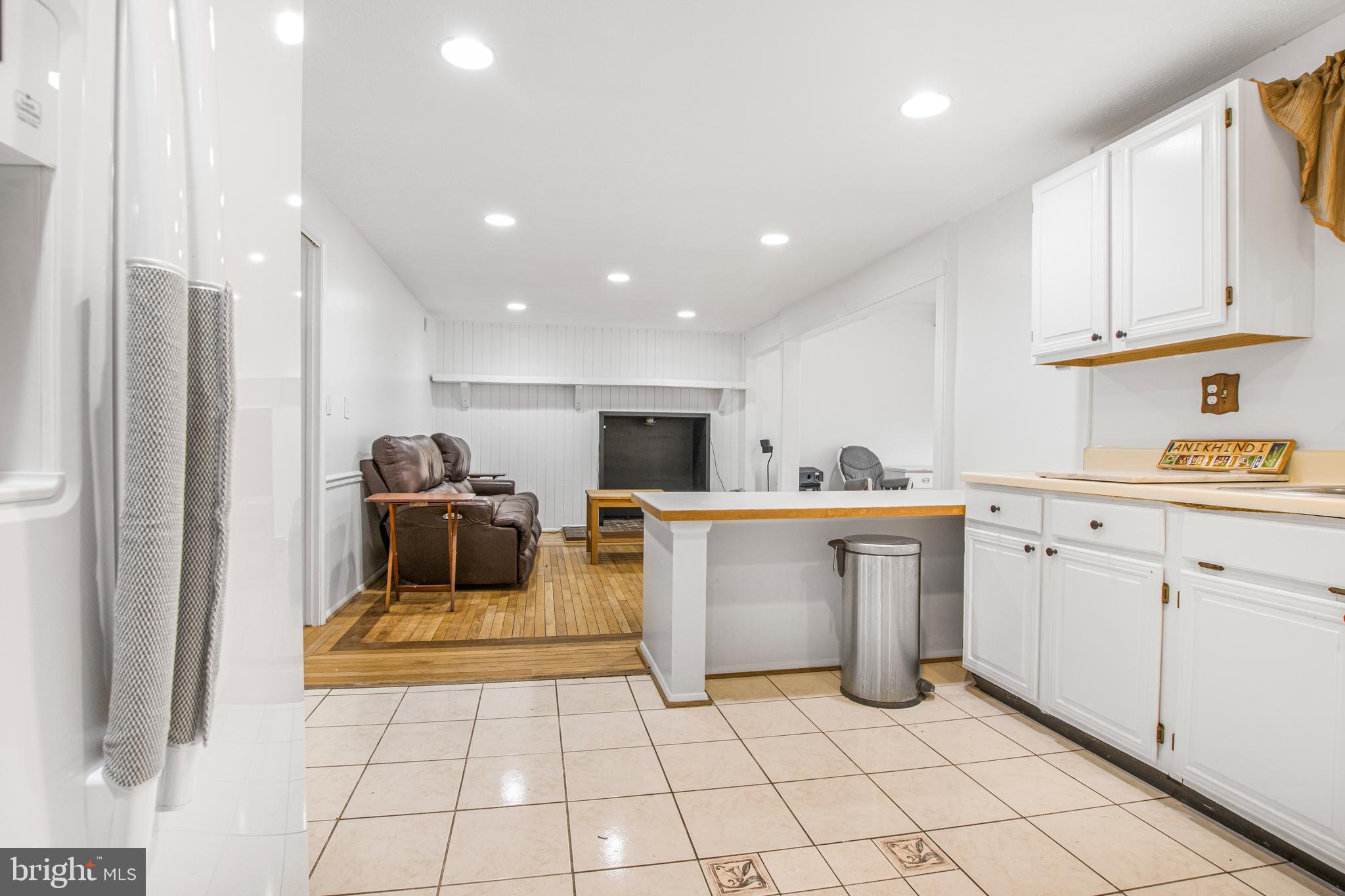 EMORY GROVE - Residential Lease