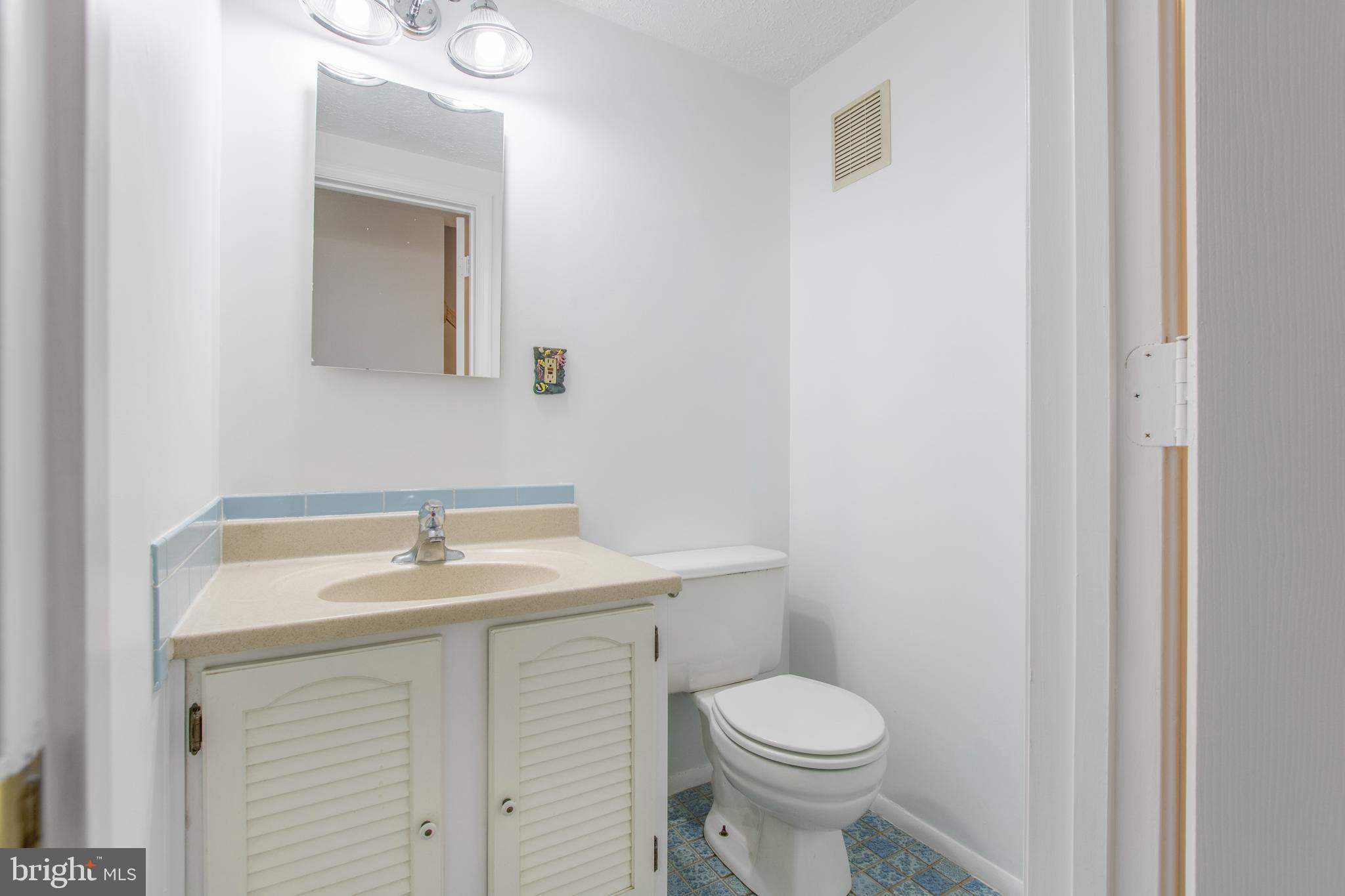 EMORY GROVE - Residential Lease