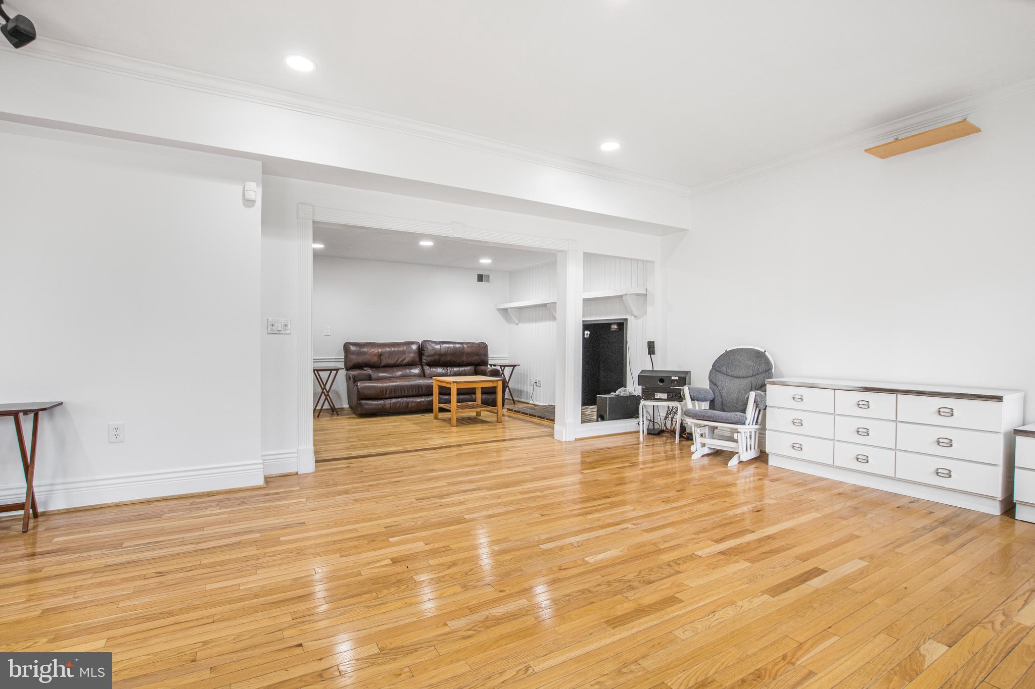 EMORY GROVE - Residential Lease