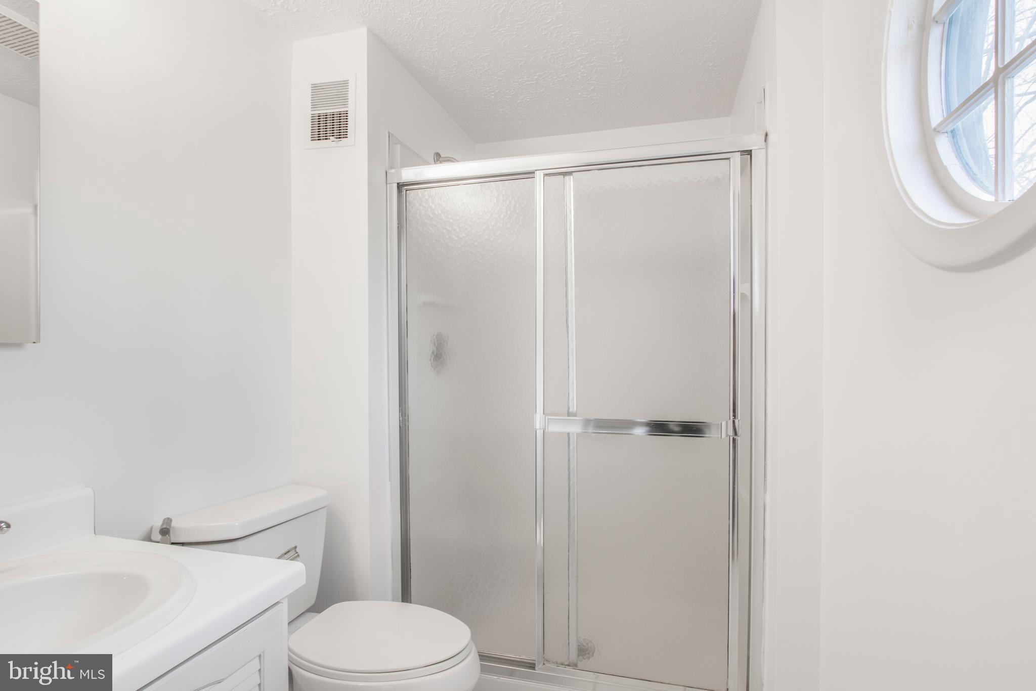 EMORY GROVE - Residential Lease