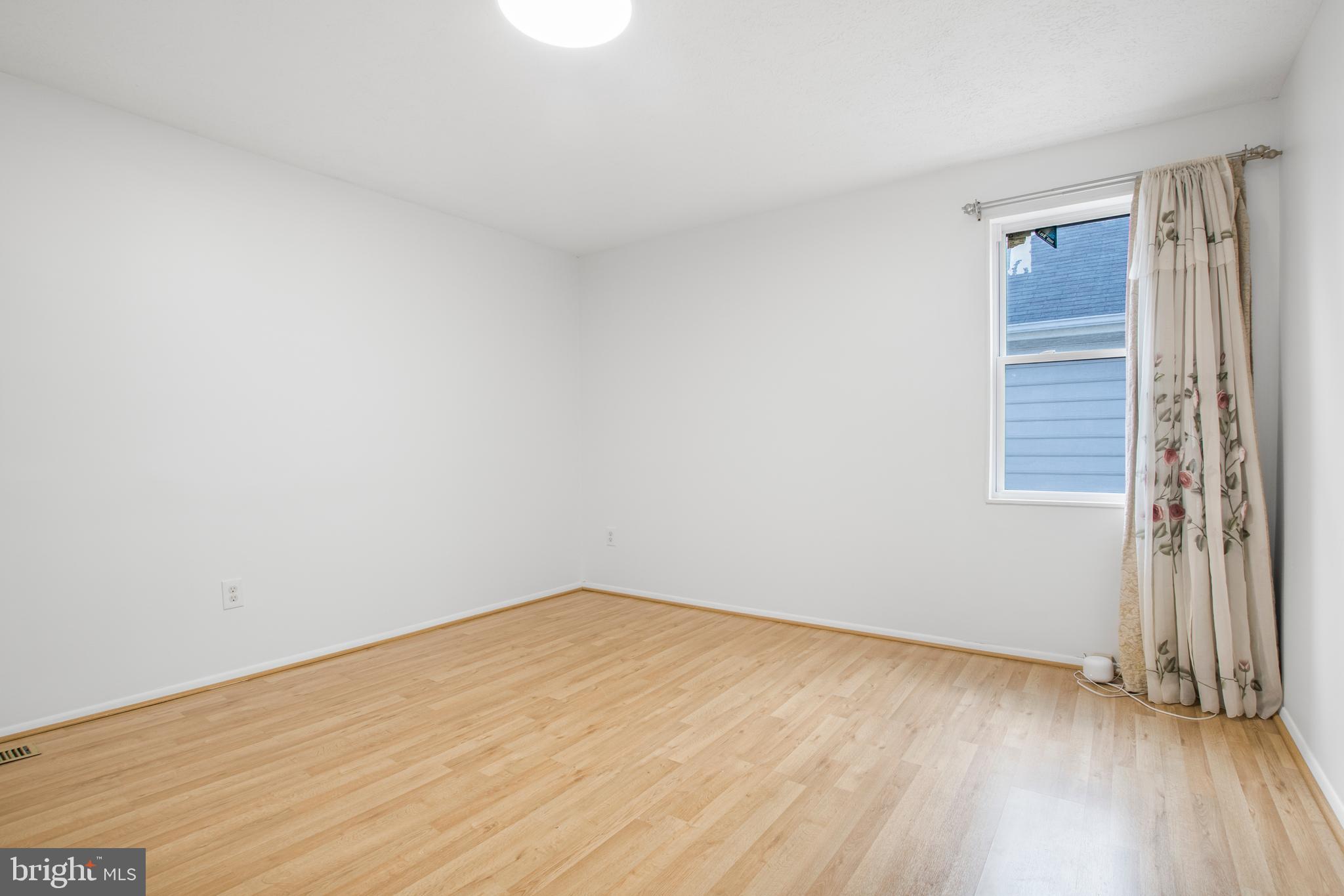 EMORY GROVE - Residential Lease