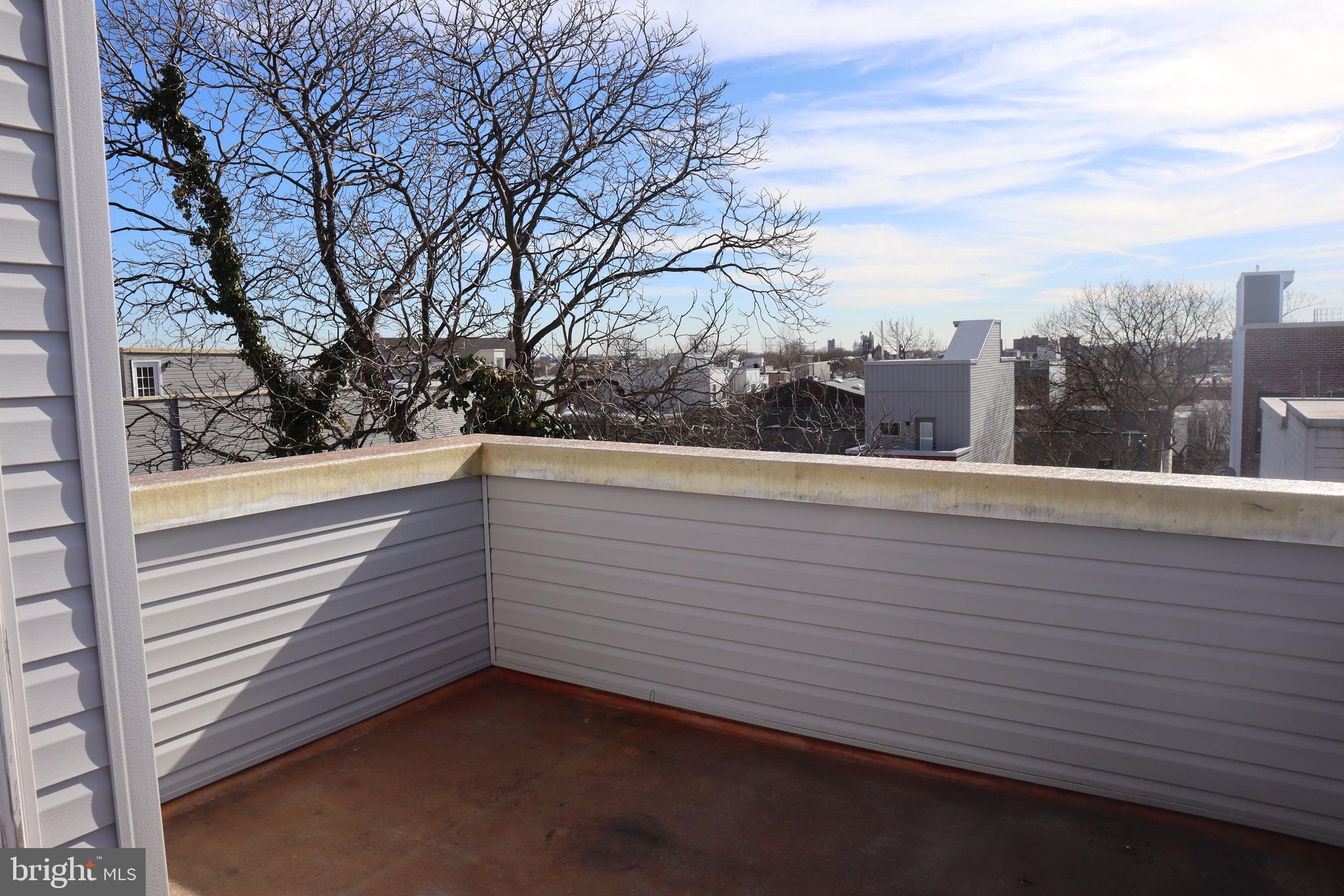 PHILADELPHIA (WEST) - Residential