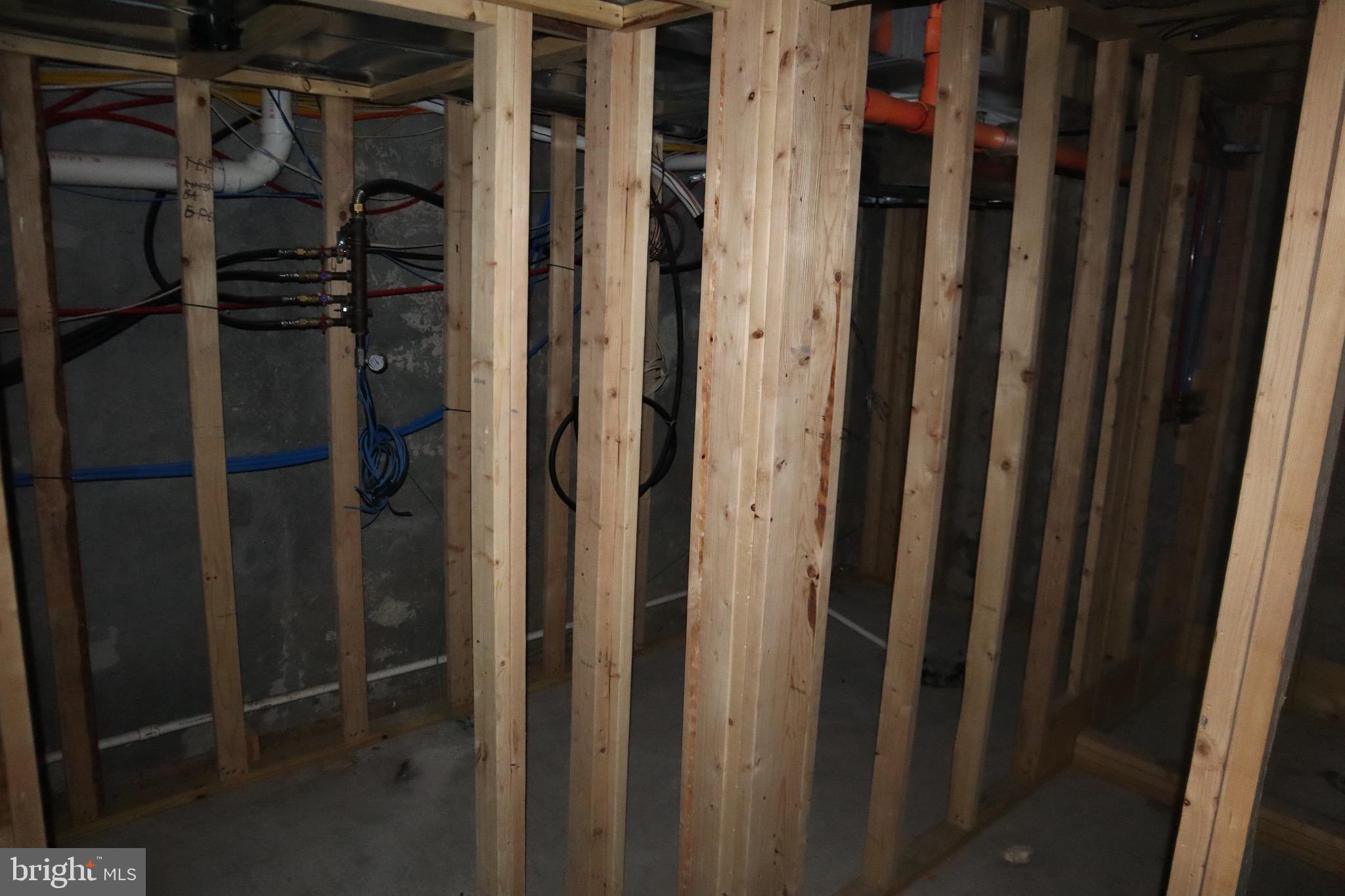 PHILADELPHIA (WEST) - Residential