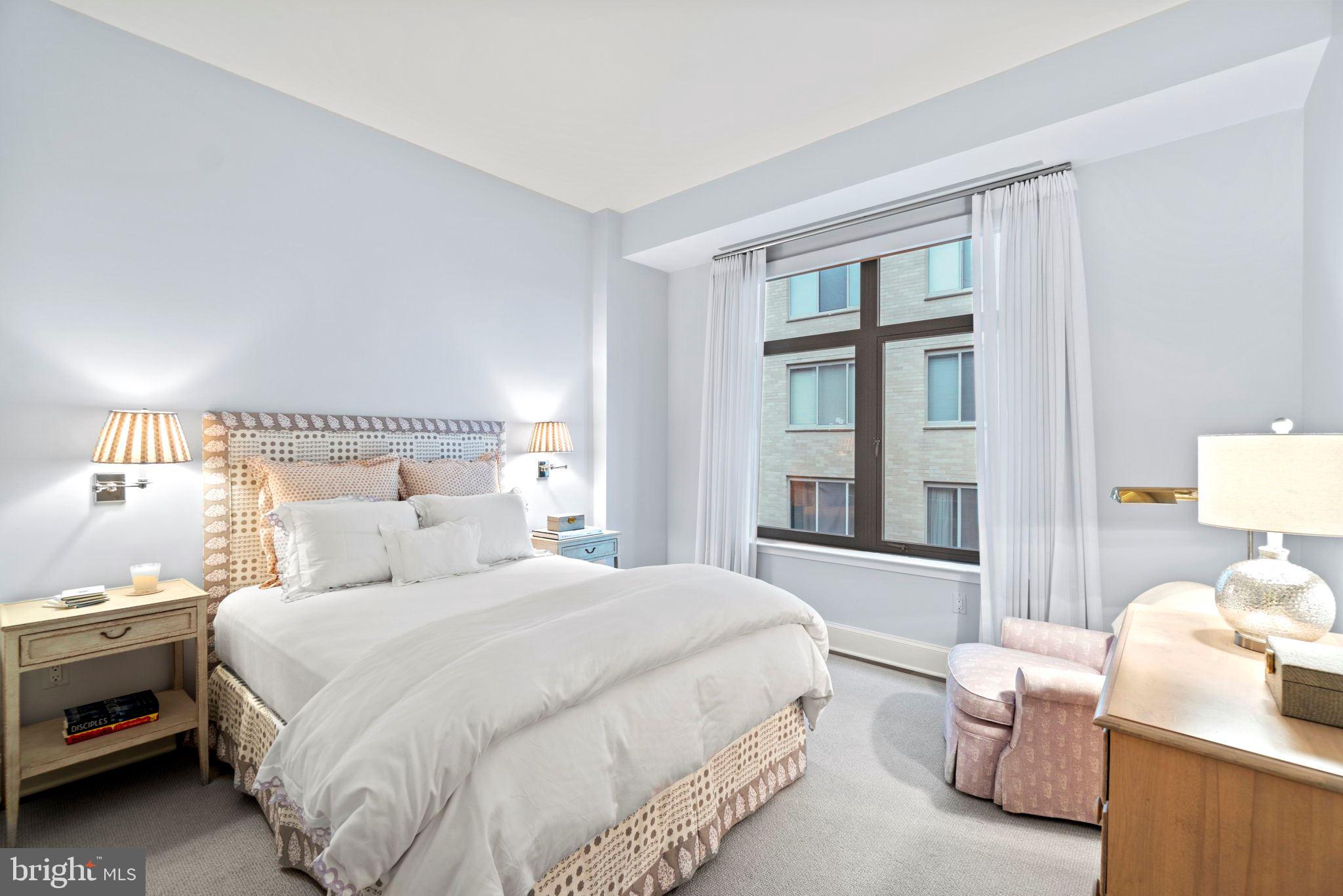 DOWNTOWN BETHESDA - Residential