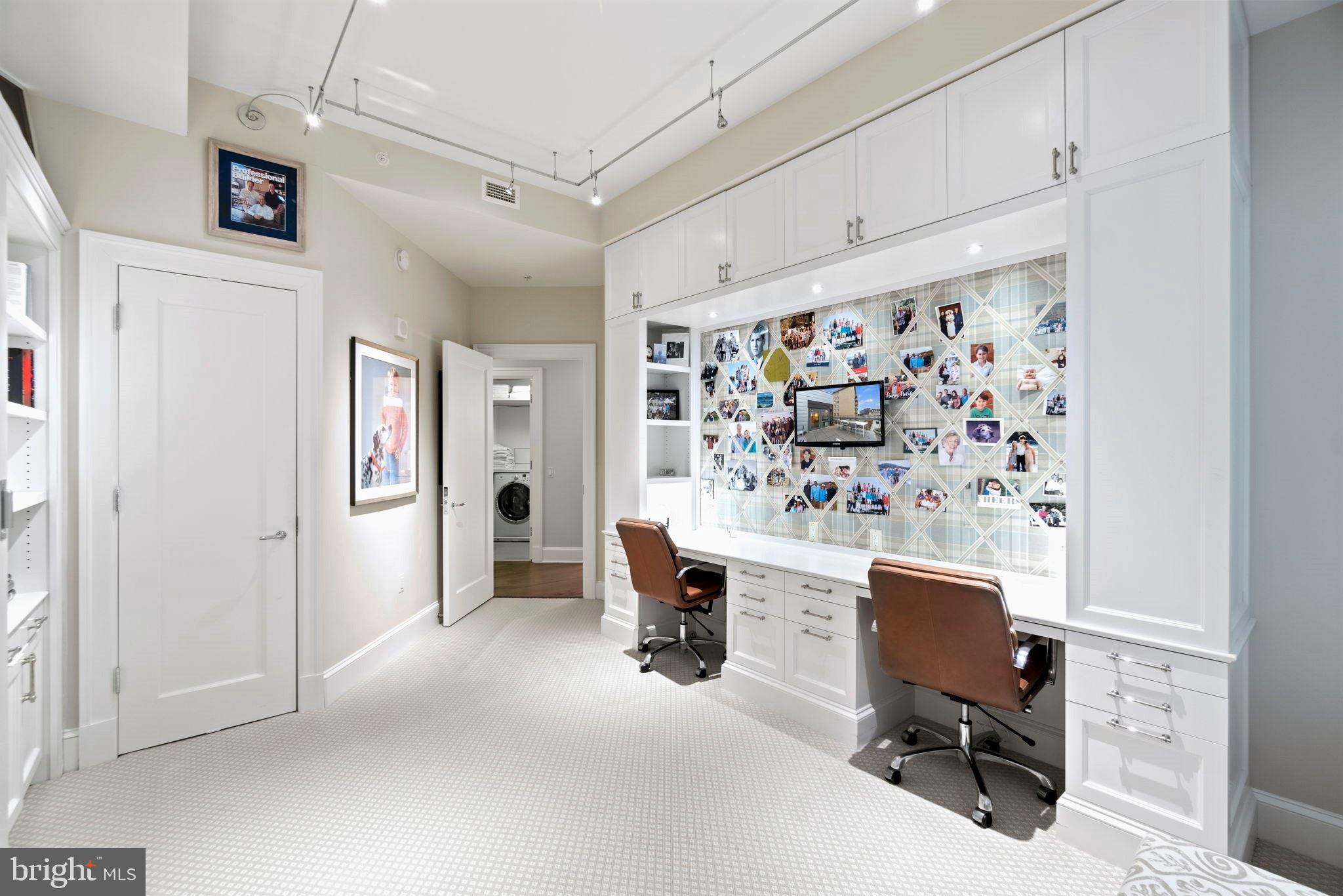 DOWNTOWN BETHESDA - Residential