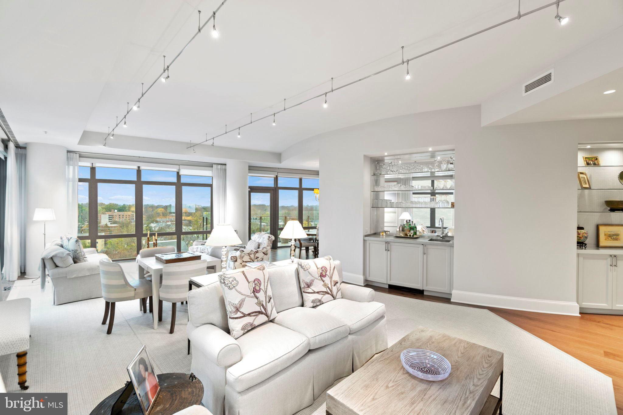 DOWNTOWN BETHESDA - Residential