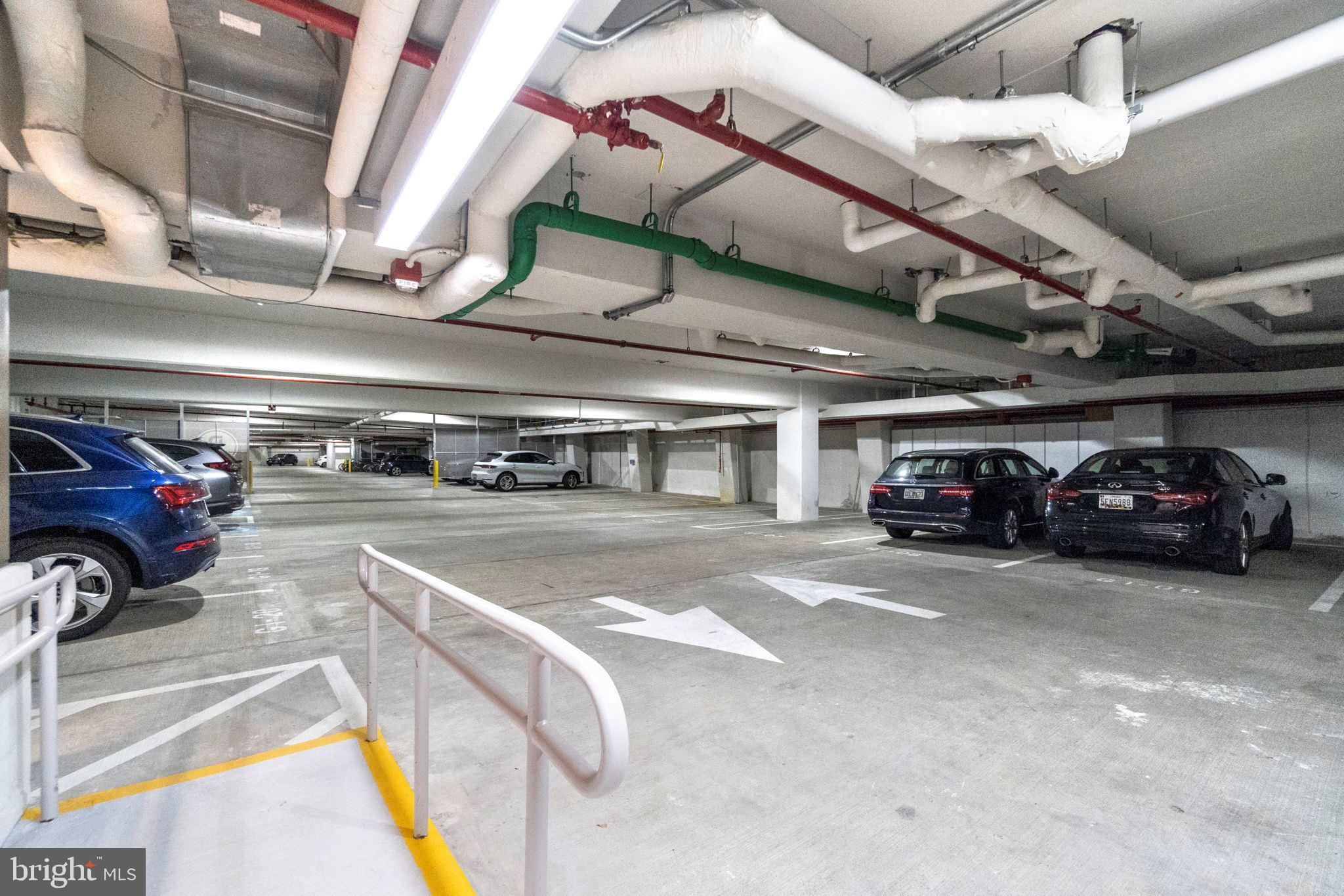 DOWNTOWN BETHESDA - Residential