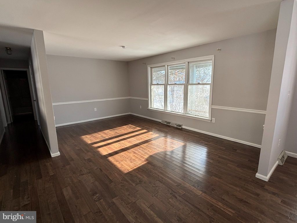 Photo of 305 W Spruce Street, NEW HOLLAND, PA 17557 (MLS # PALA2083142)