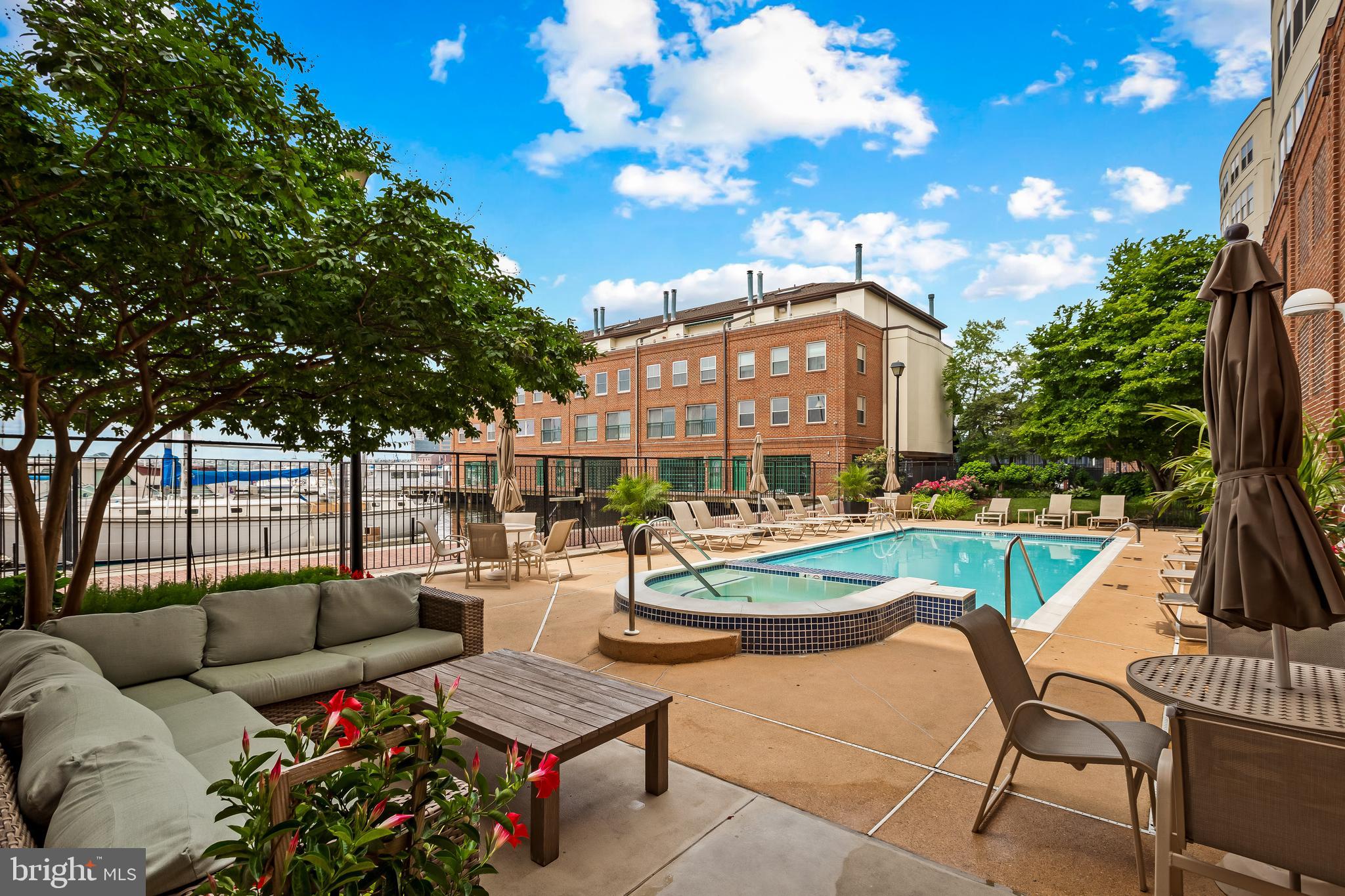 FELLS POINT HISTORIC DISTRICT - Residential