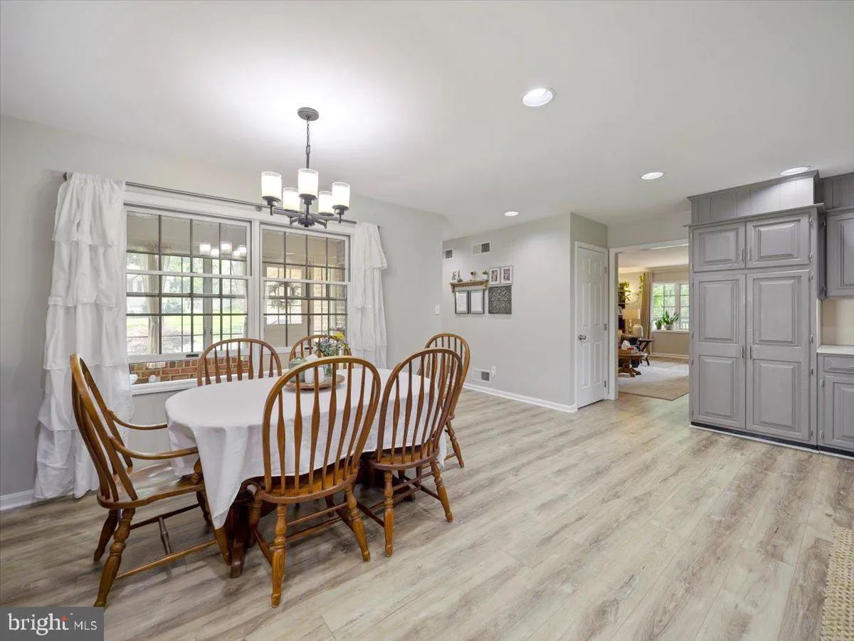 Chambersburg, Pennsylvania 17202, United States, 3 Bedrooms Bedrooms, ,3 BathroomsBathrooms,Residential,Active,159278