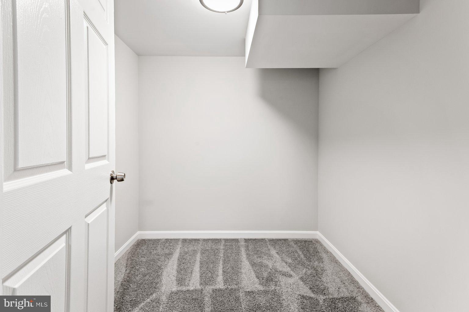 GWYNN OAK SUMMIT - Residential