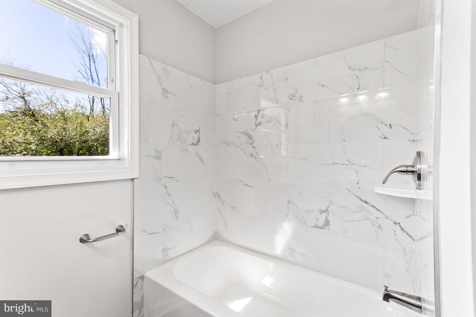 GWYNN OAK SUMMIT - Residential