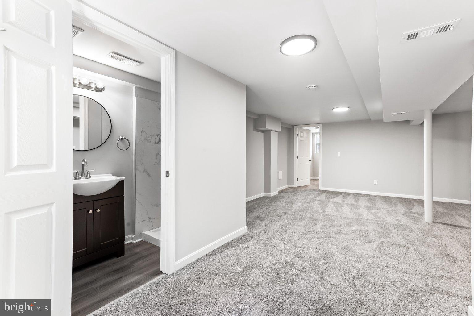 GWYNN OAK SUMMIT - Residential