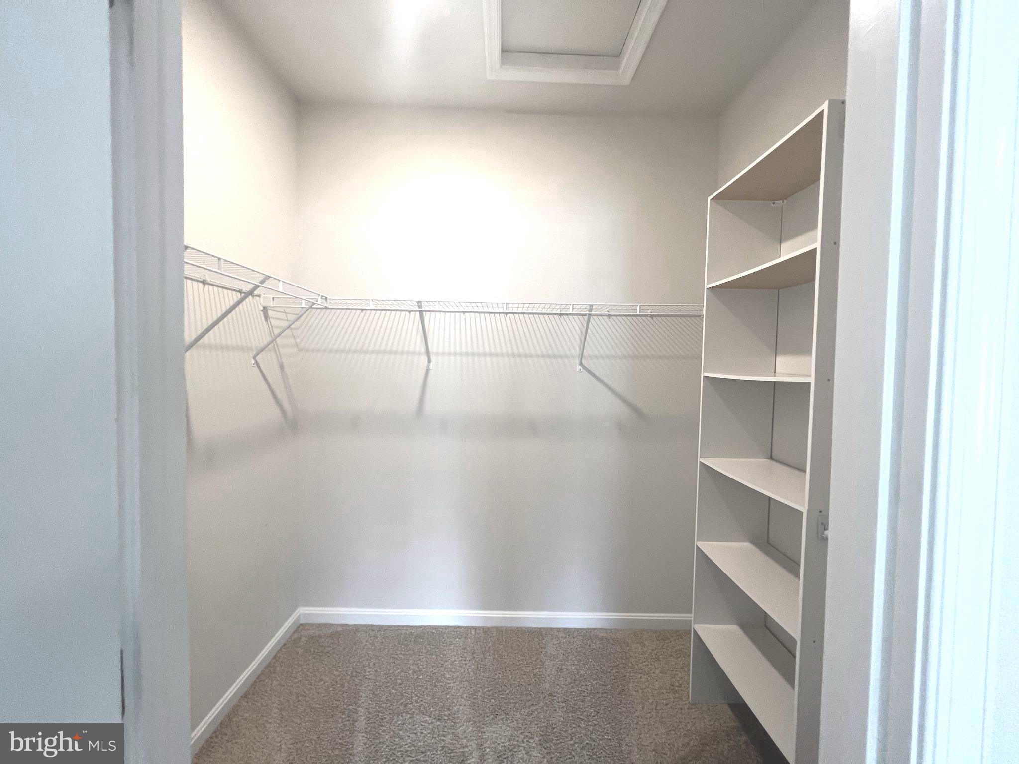 SEVEN OAKS - Residential Lease