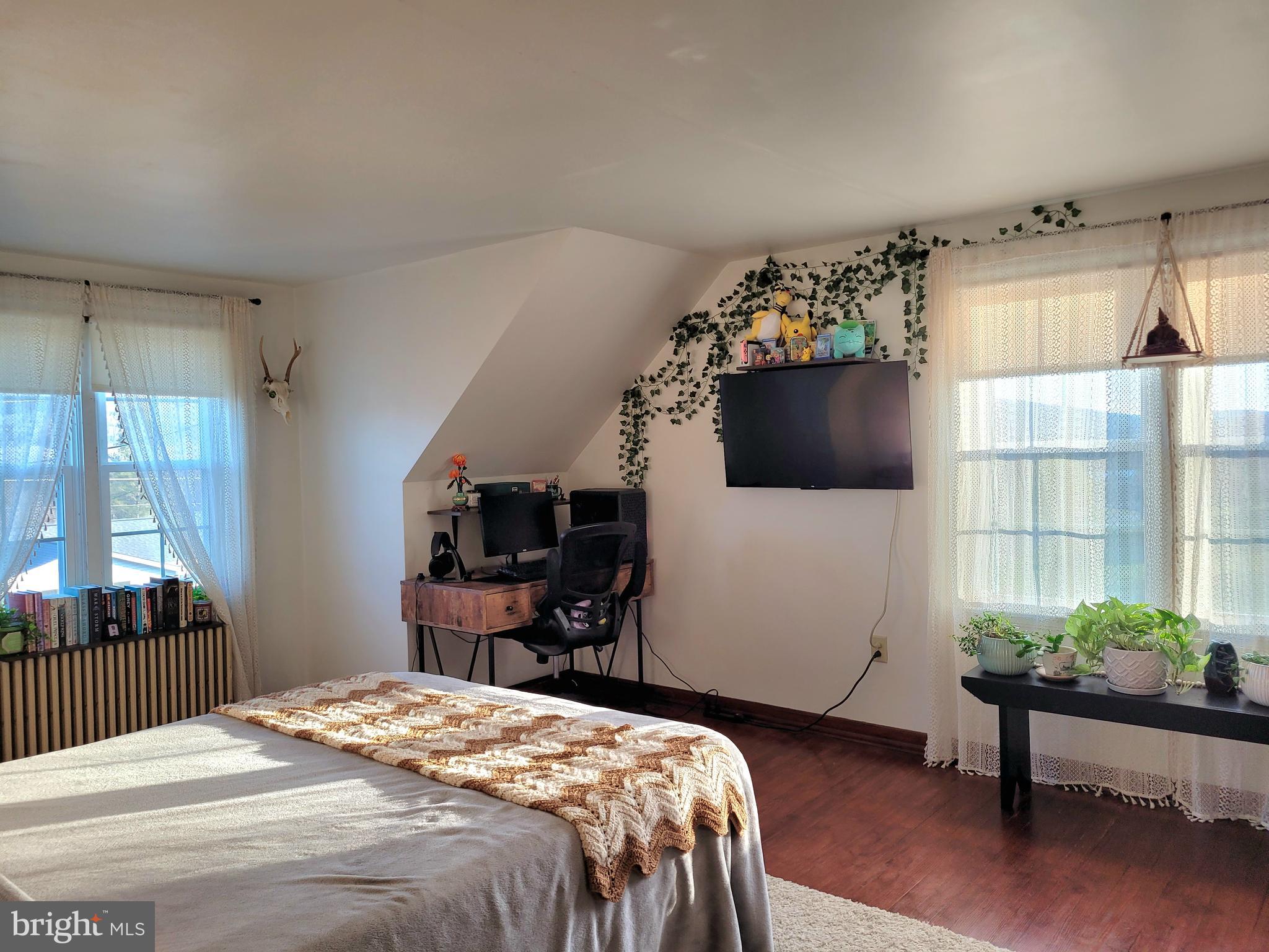 SOUTH TAMAQUA - Residential