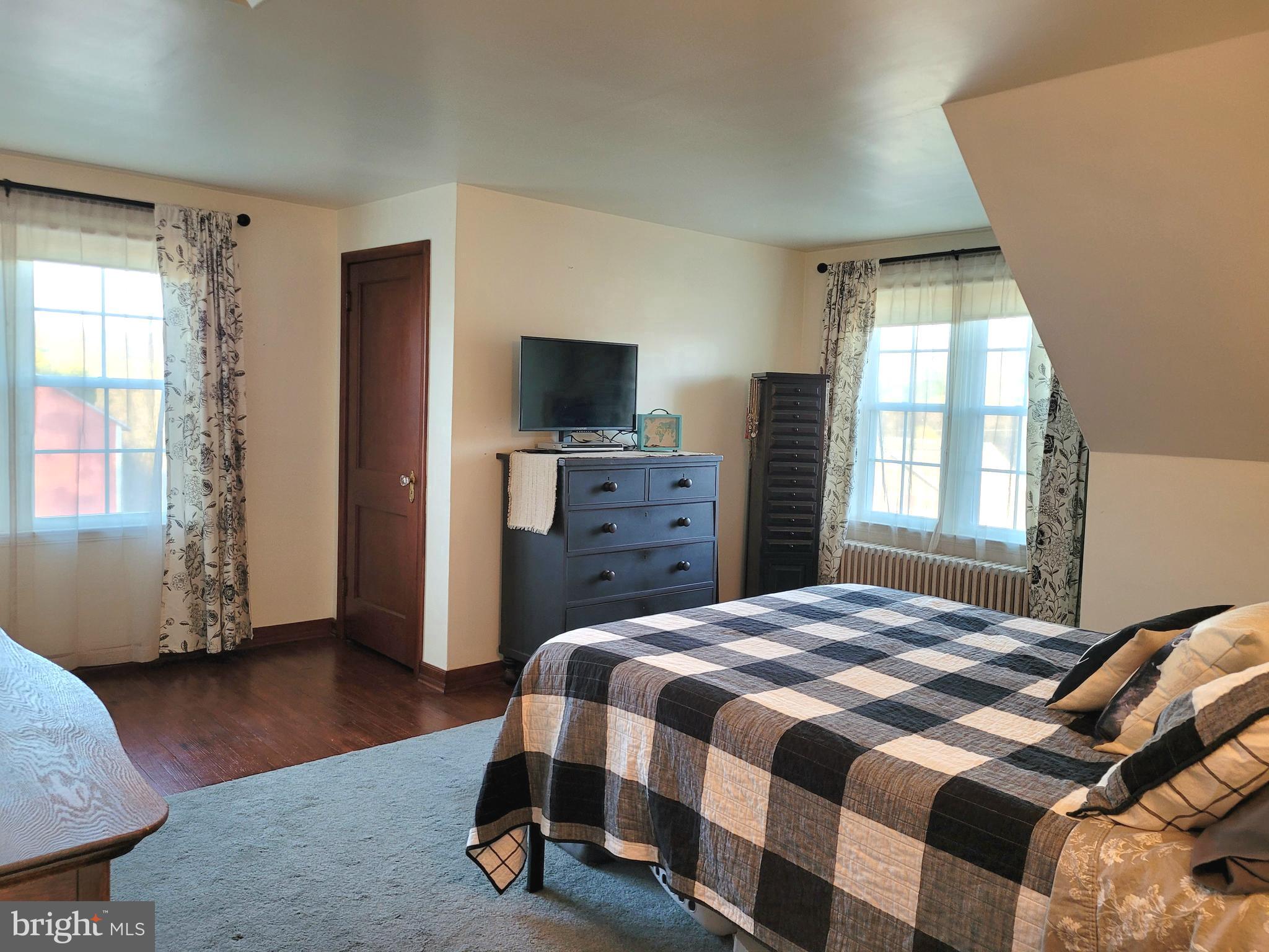 SOUTH TAMAQUA - Residential