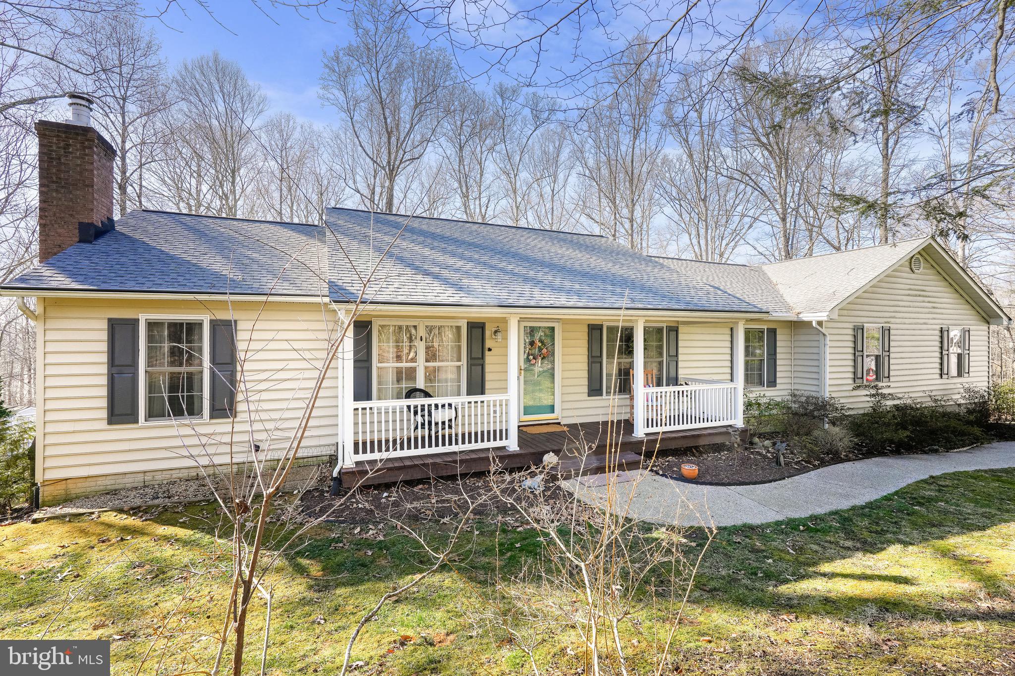 CARRIAGE HILLS - Residential