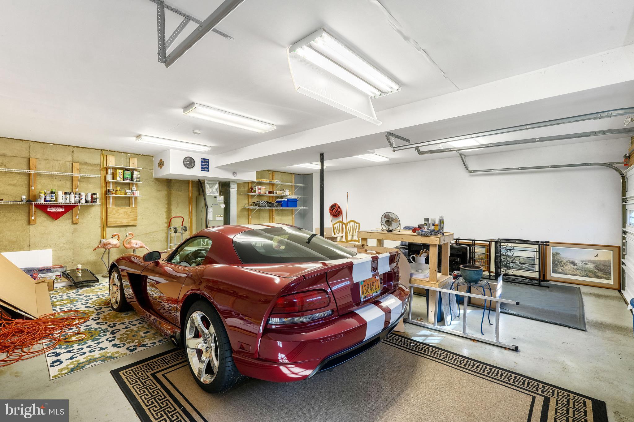 CARRIAGE HILLS - Residential