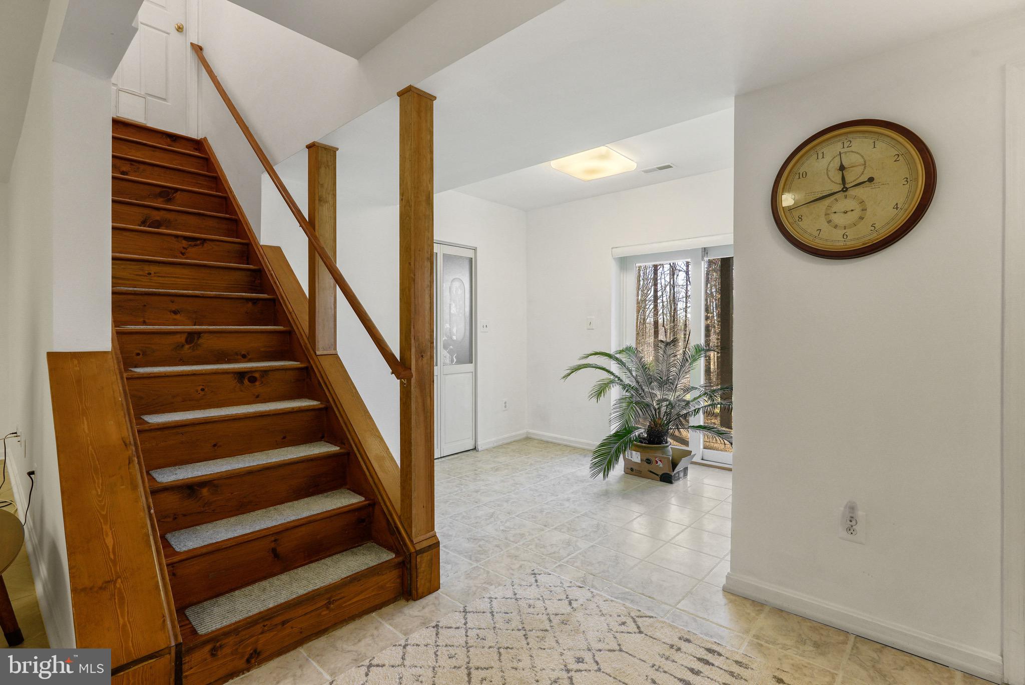 CARRIAGE HILLS - Residential