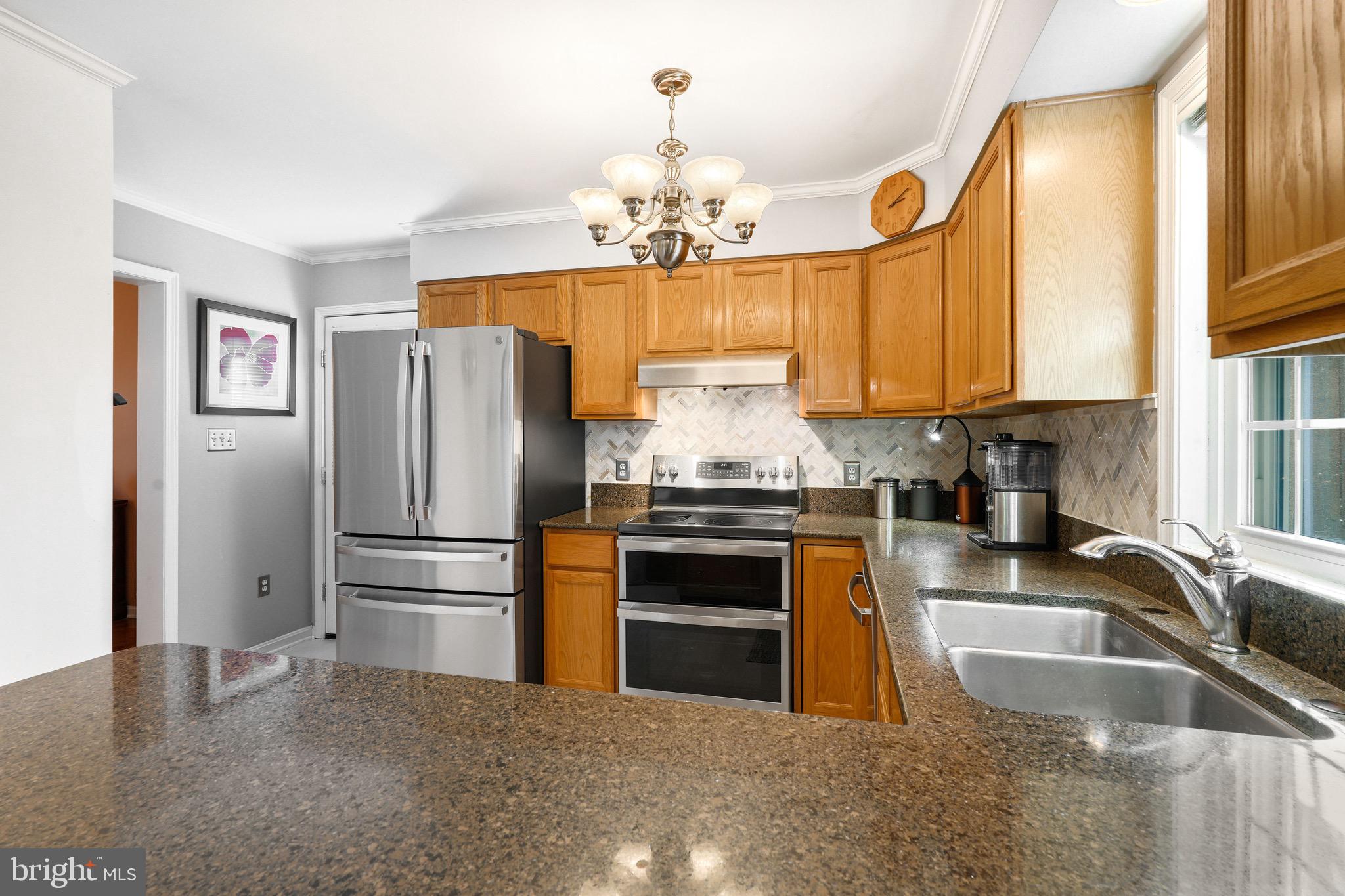 CARRIAGE HILLS - Residential