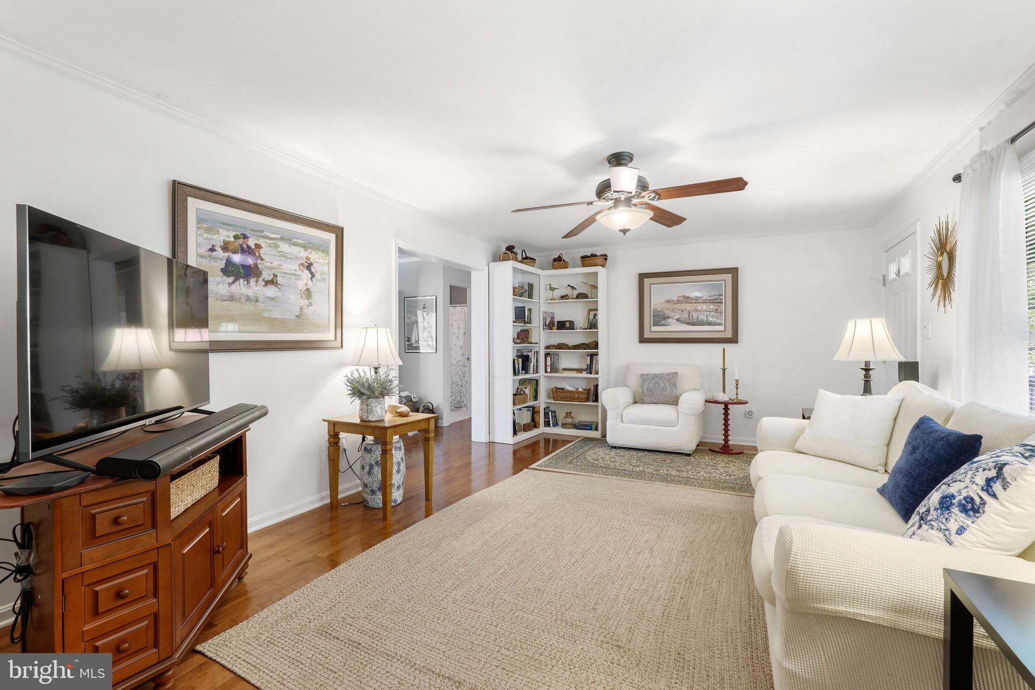 CARRIAGE HILLS - Residential