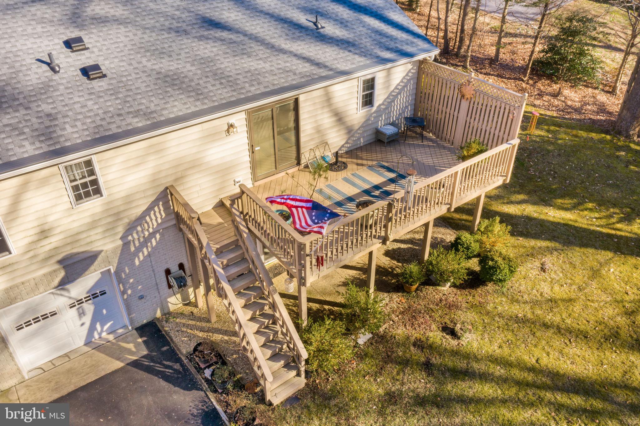 CARRIAGE HILLS - Residential