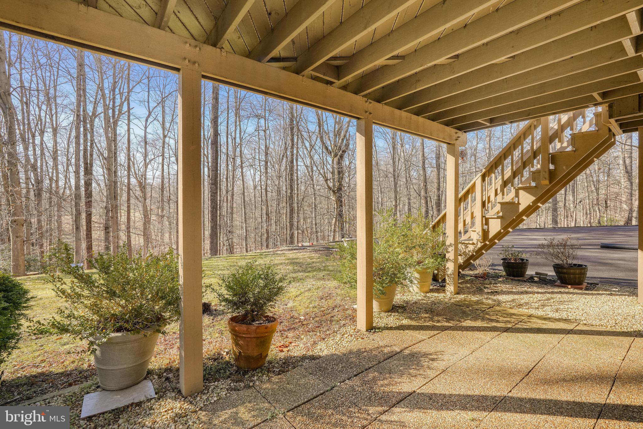 CARRIAGE HILLS - Residential