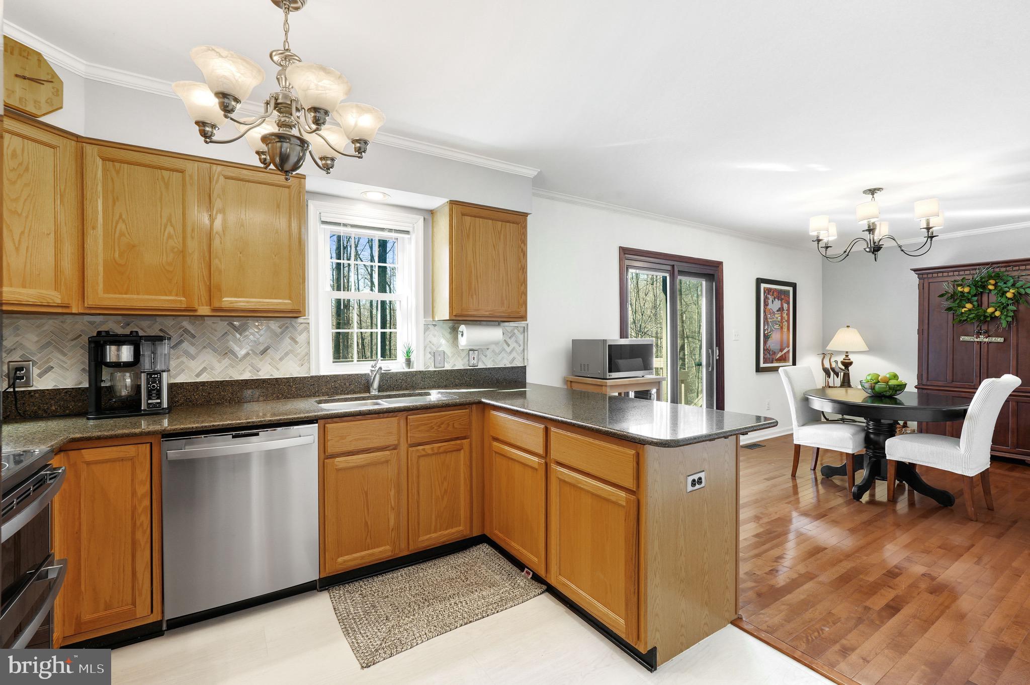 CARRIAGE HILLS - Residential