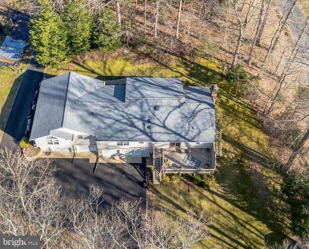 CARRIAGE HILLS - Residential